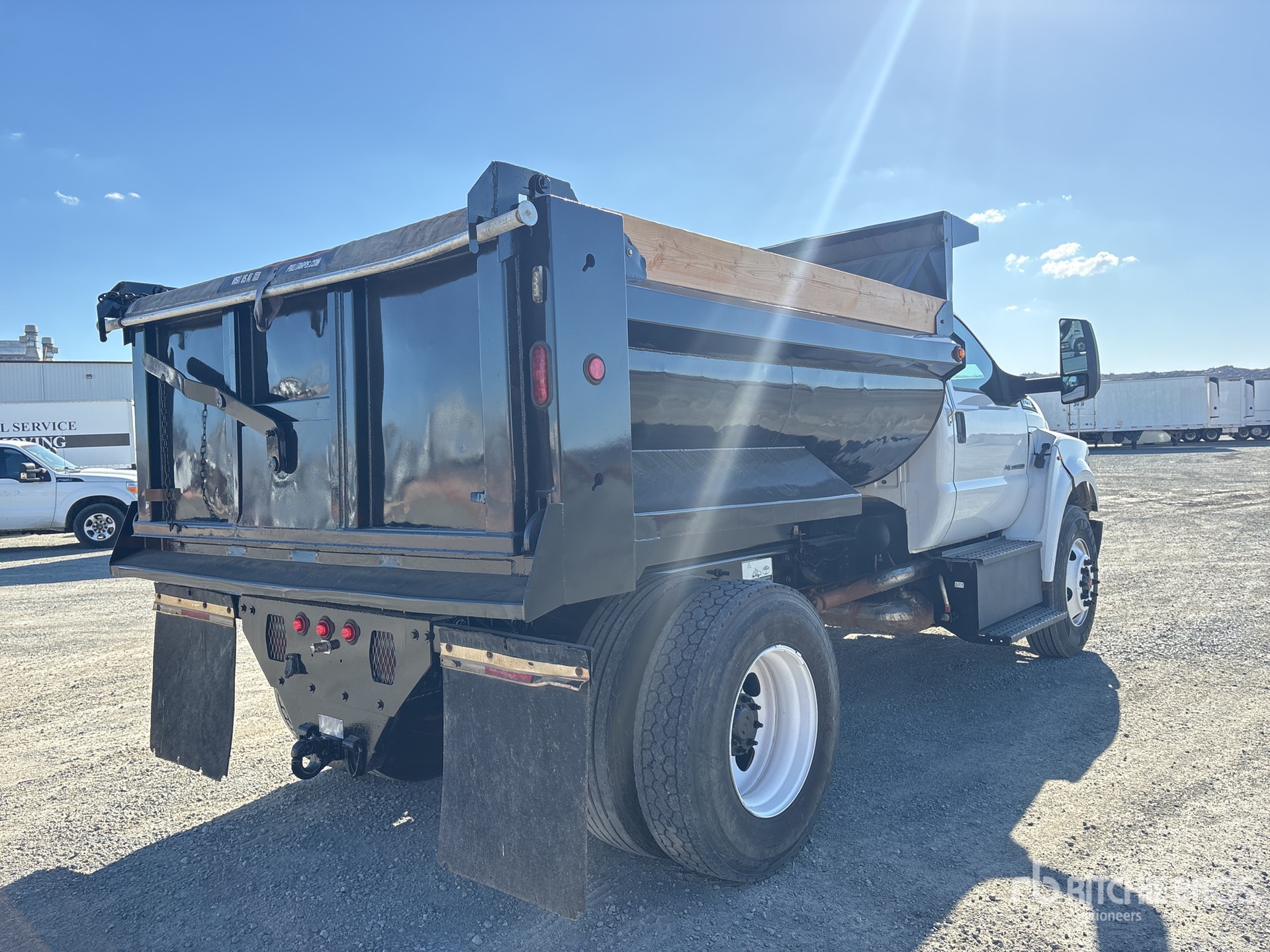 2016 Ford F-750