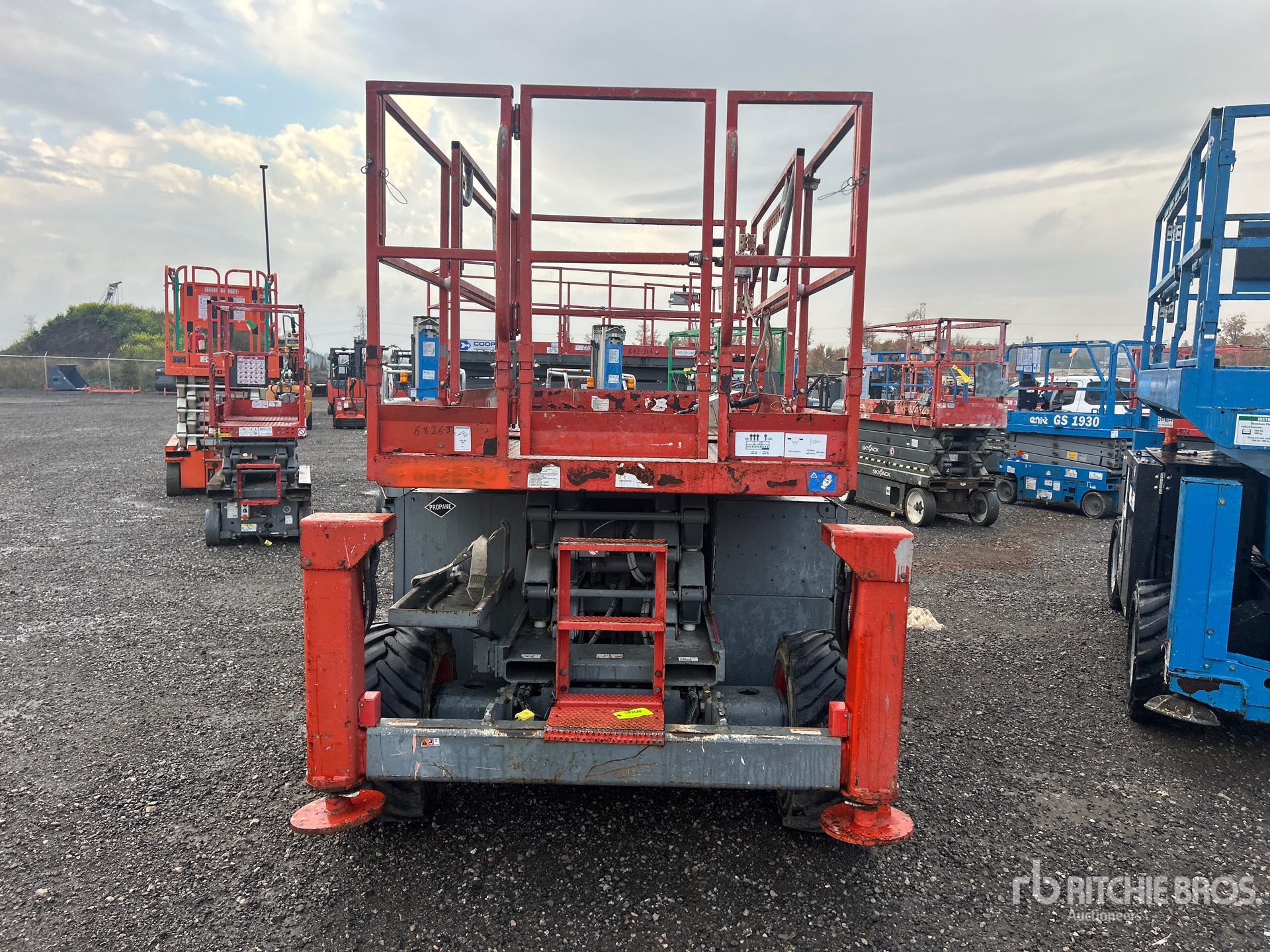 2014 Skyjack SJ6826 RT