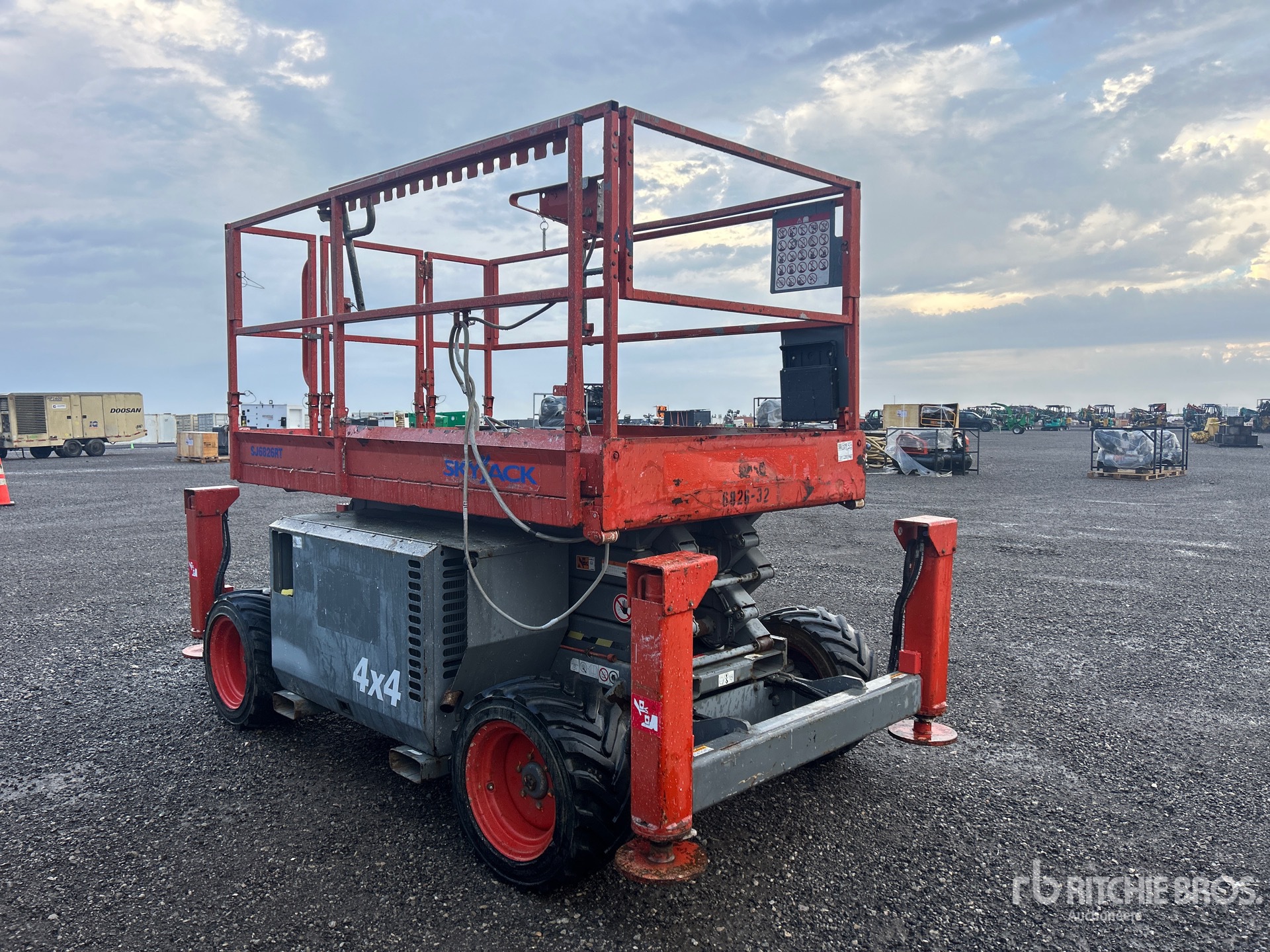 2014 Skyjack SJ6826 RT