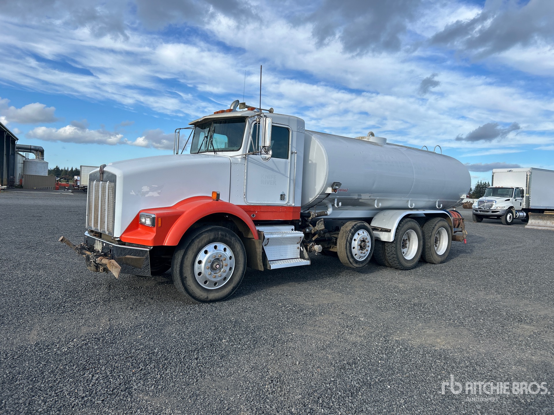 Photo of 1990 Kenworth T800