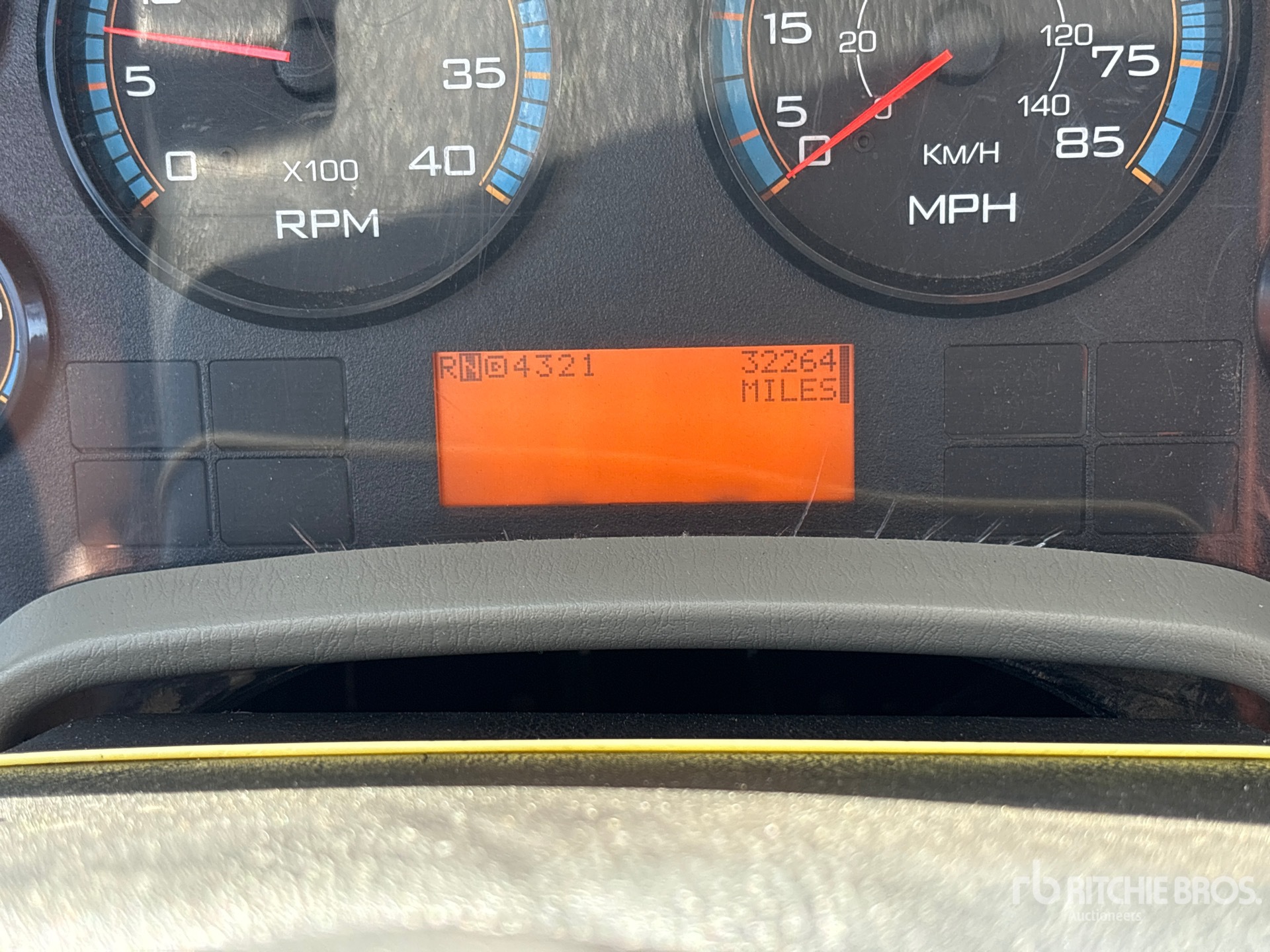 2012 International 7400