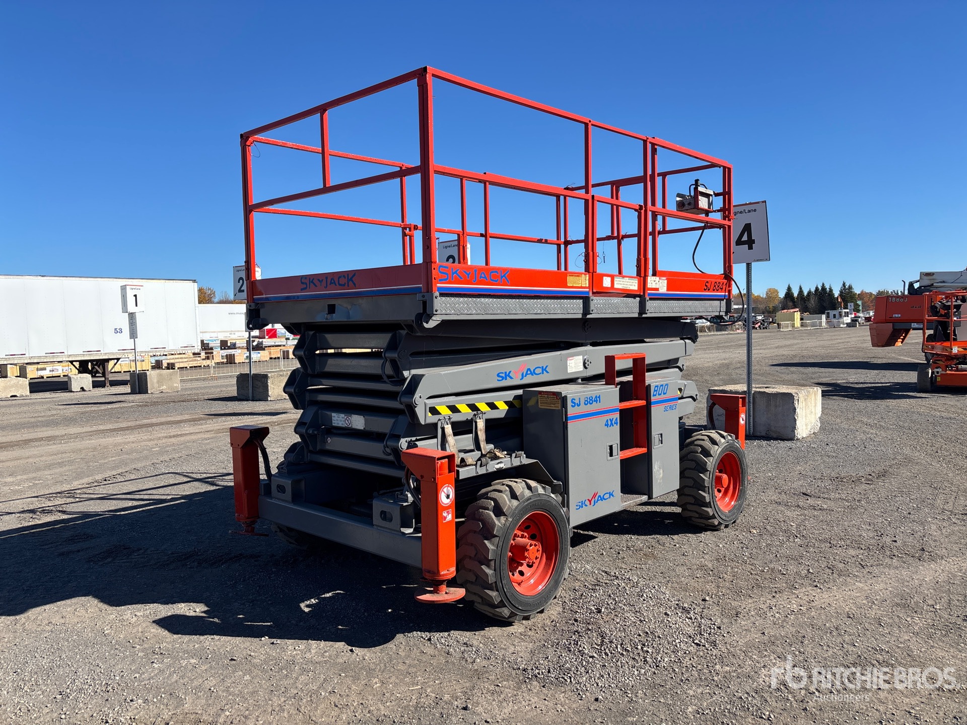 2000 Skyjack SJ8841