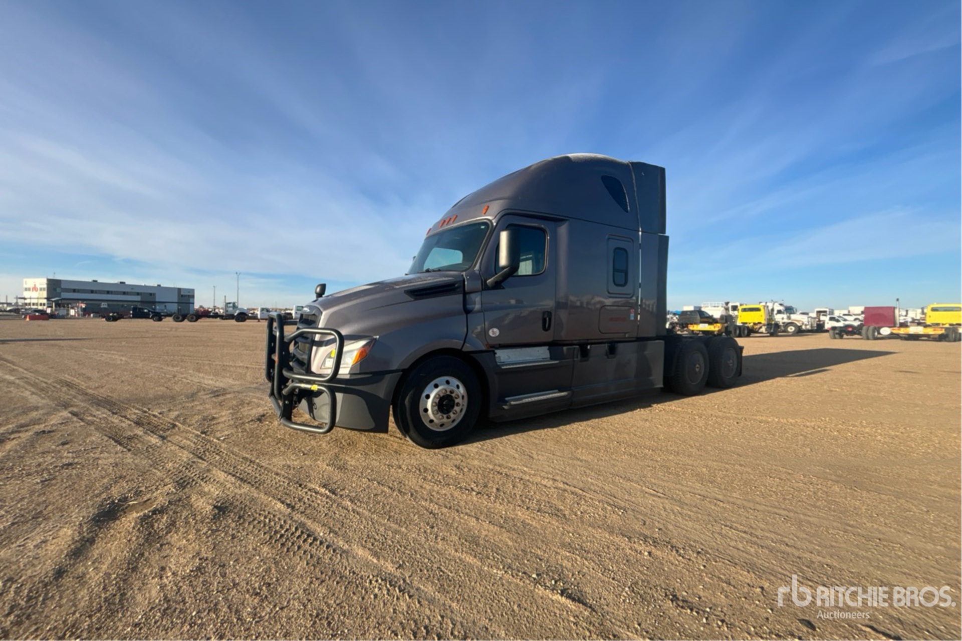2019 Freightliner CASCADIA 126
