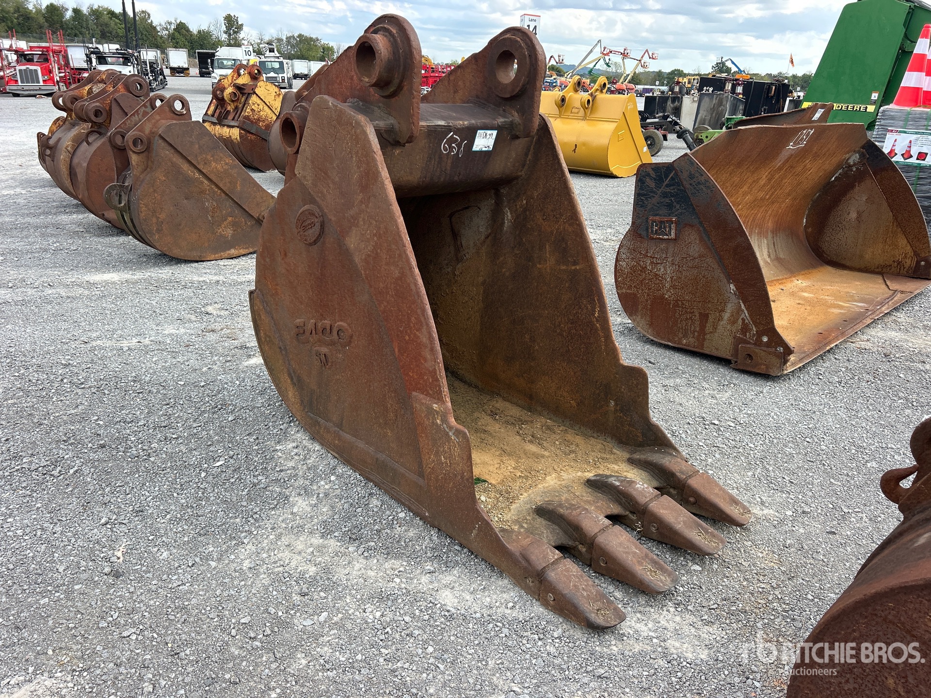 Esco 36 IN DIGGING - FITS CAT 345