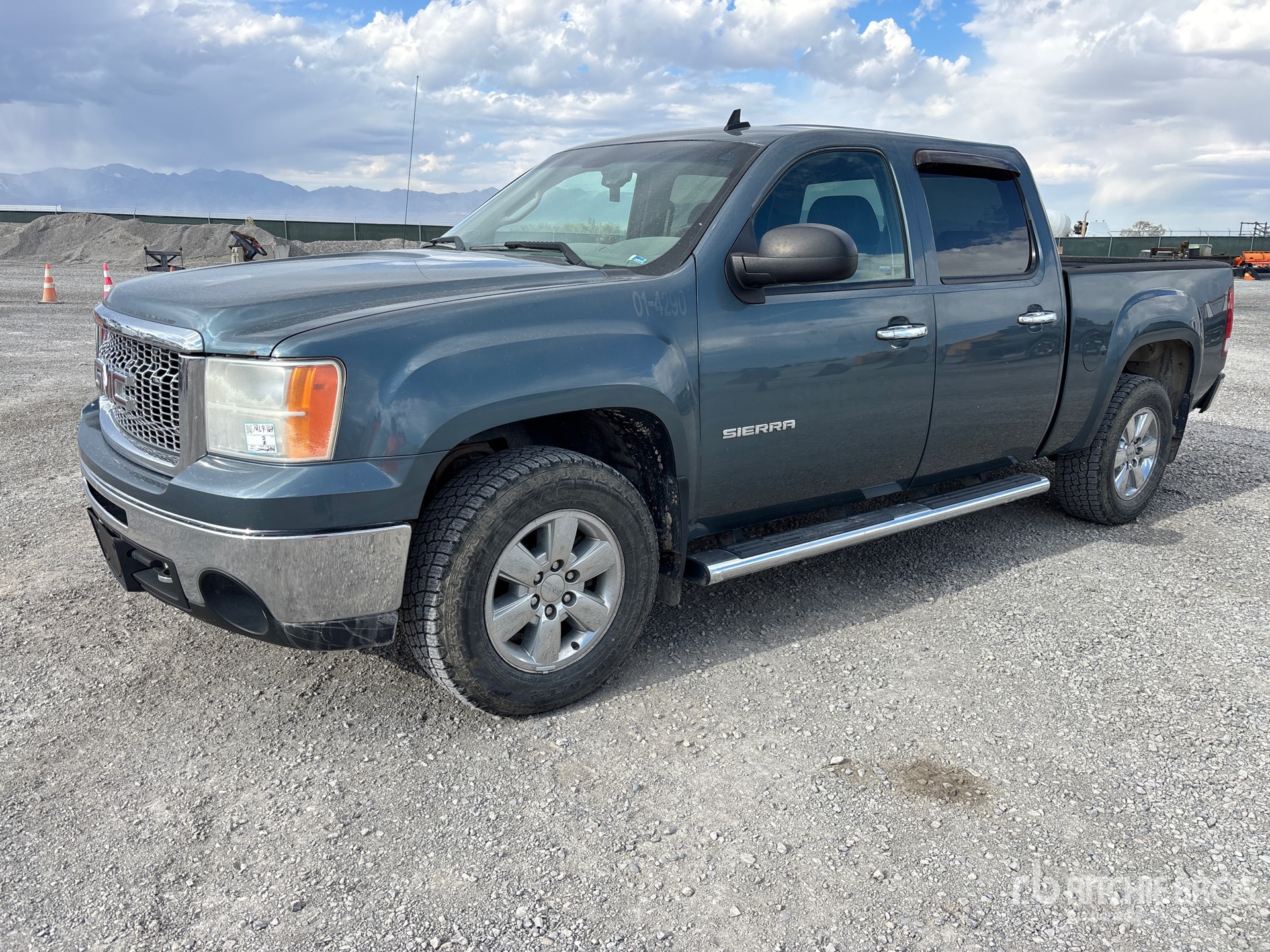 Photo of 2012 GMC SIERRA 2500