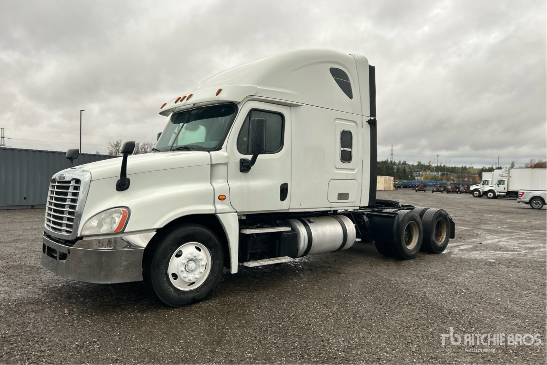 2015 Freightliner CASCADIA 125