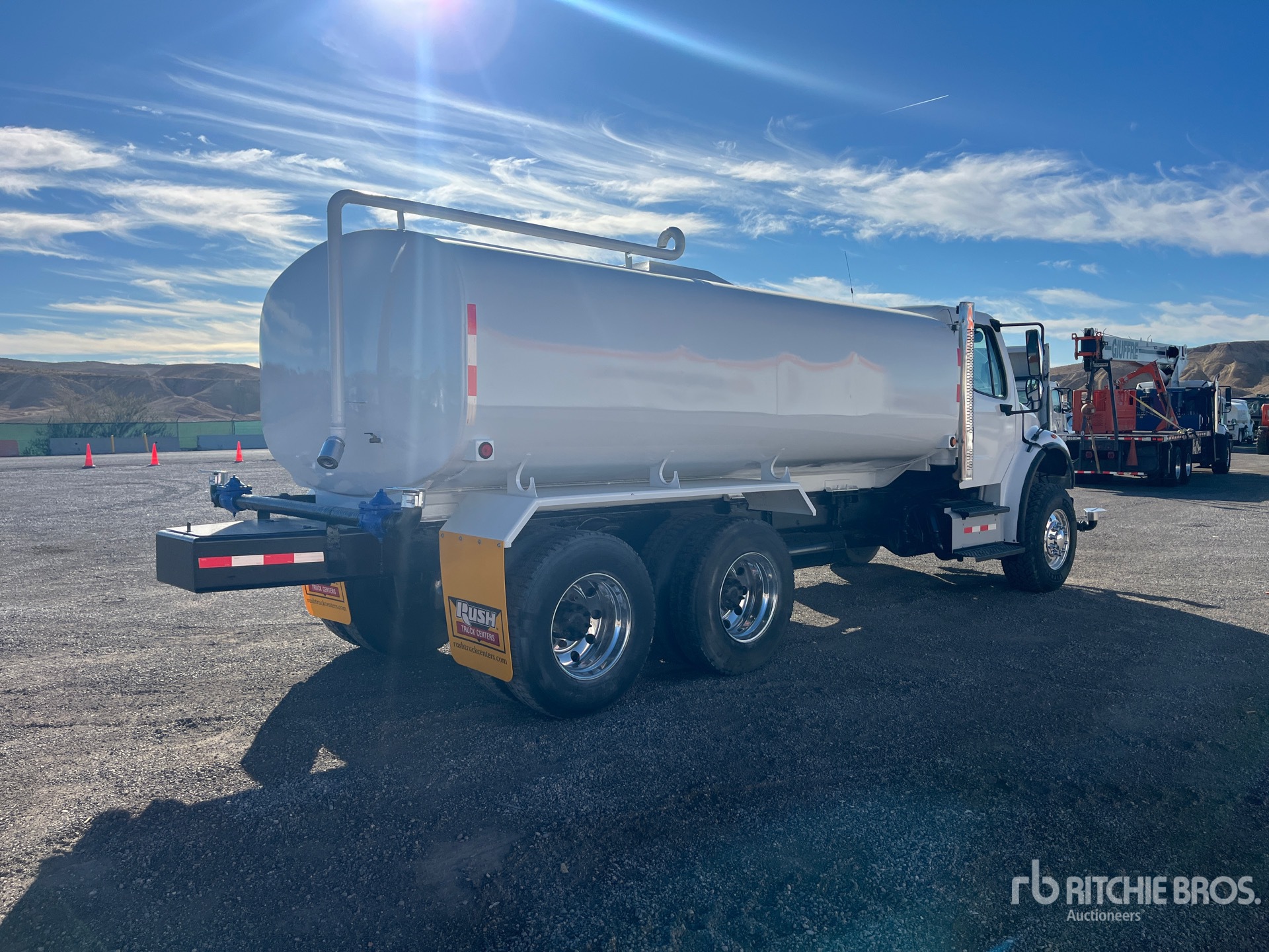 2014 Freightliner M2 106