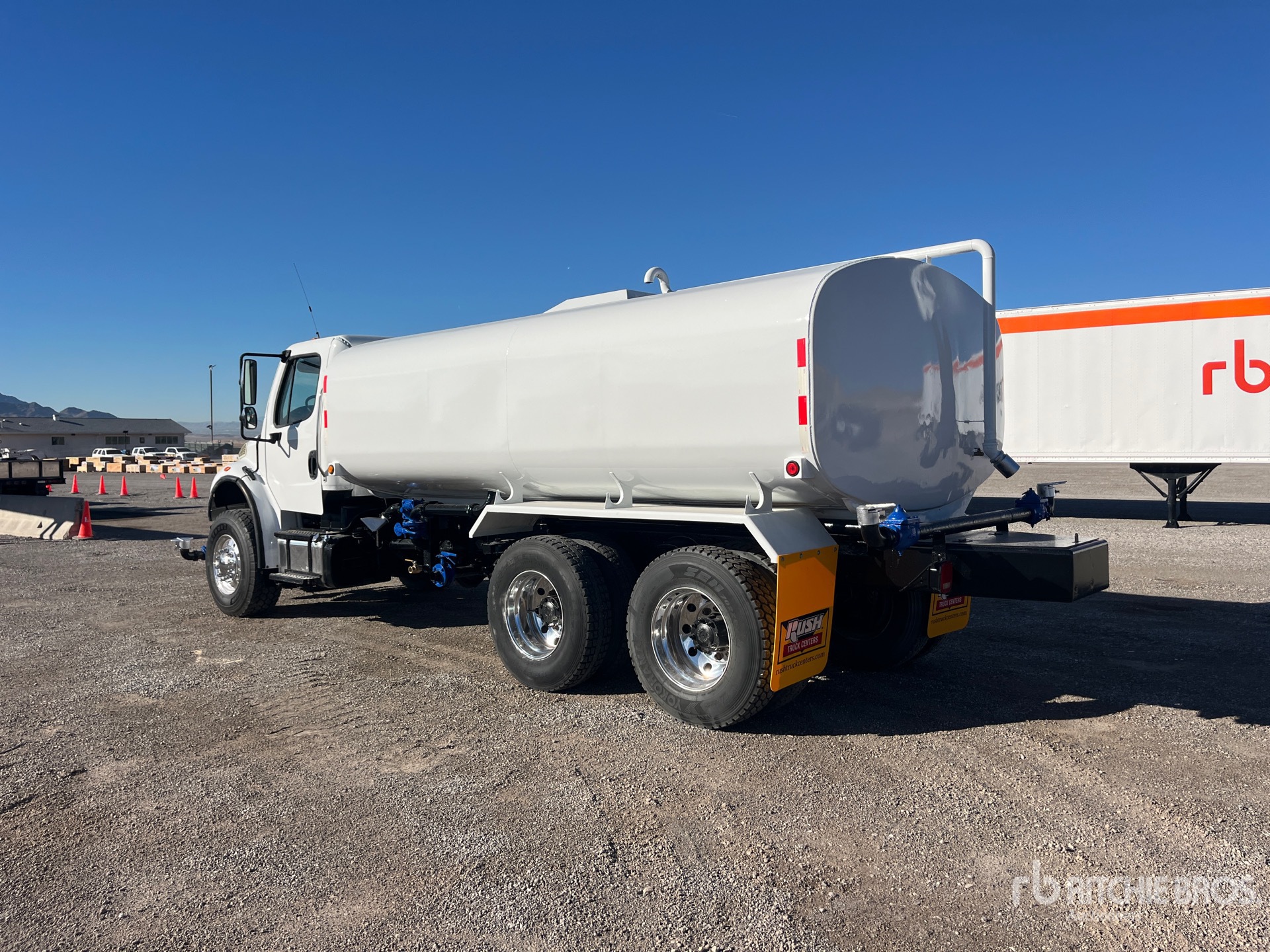 2014 Freightliner M2 106