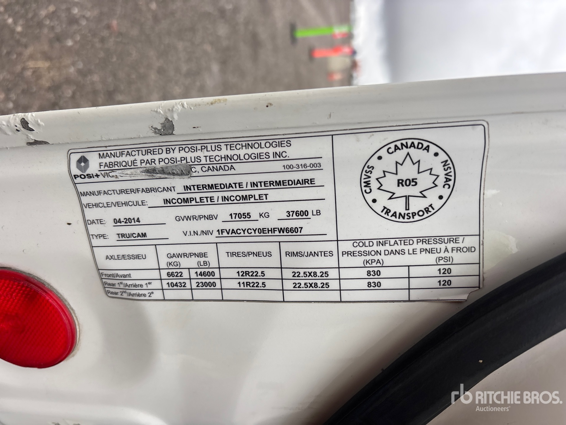 2014 Freightliner M2 106