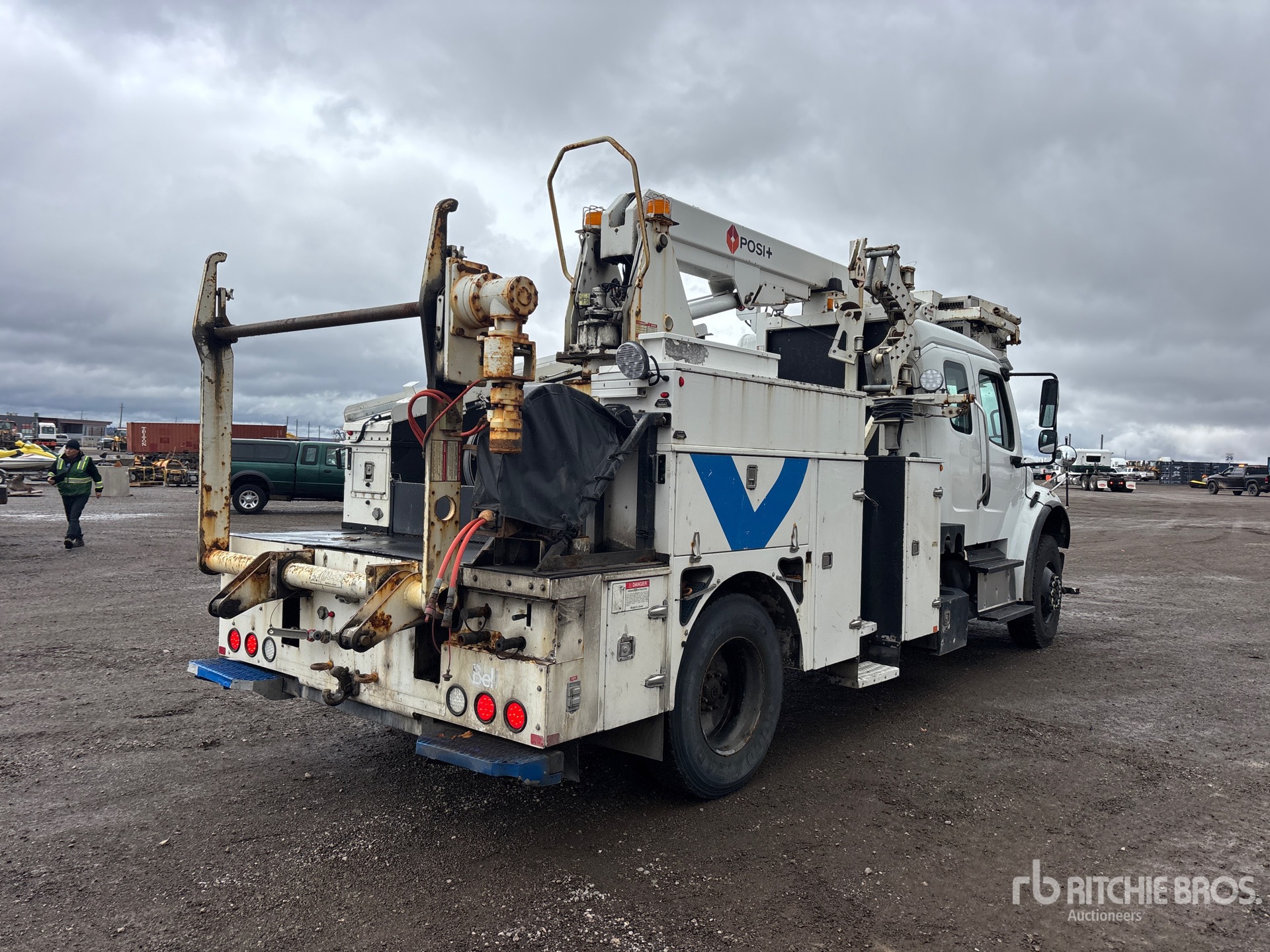 2014 Freightliner M2 106