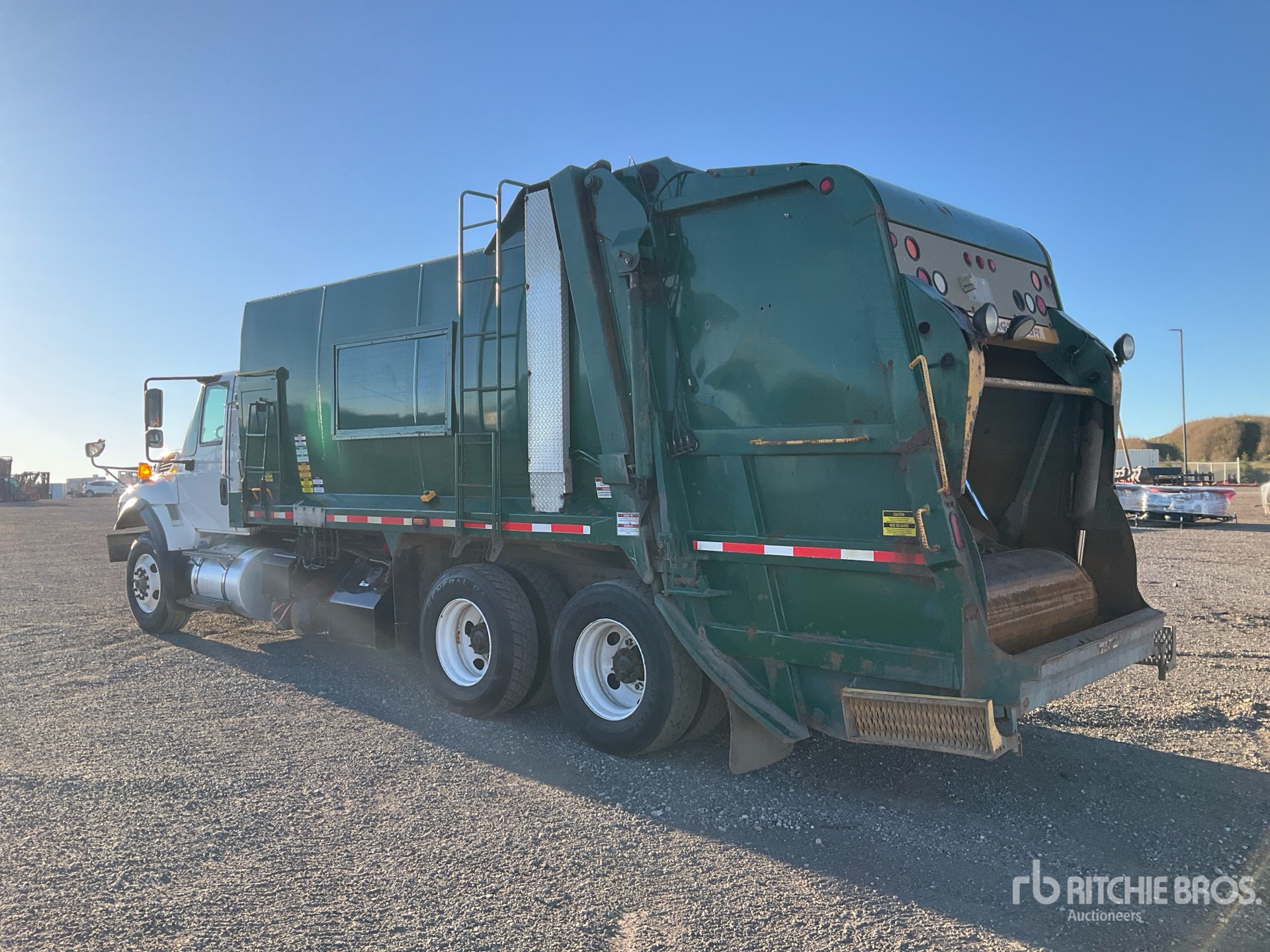 2016 International 7400