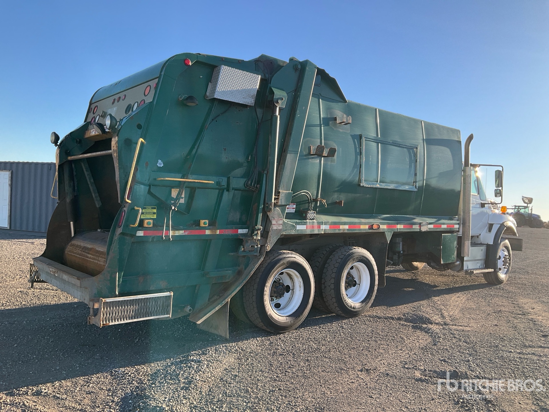 2016 International 7400
