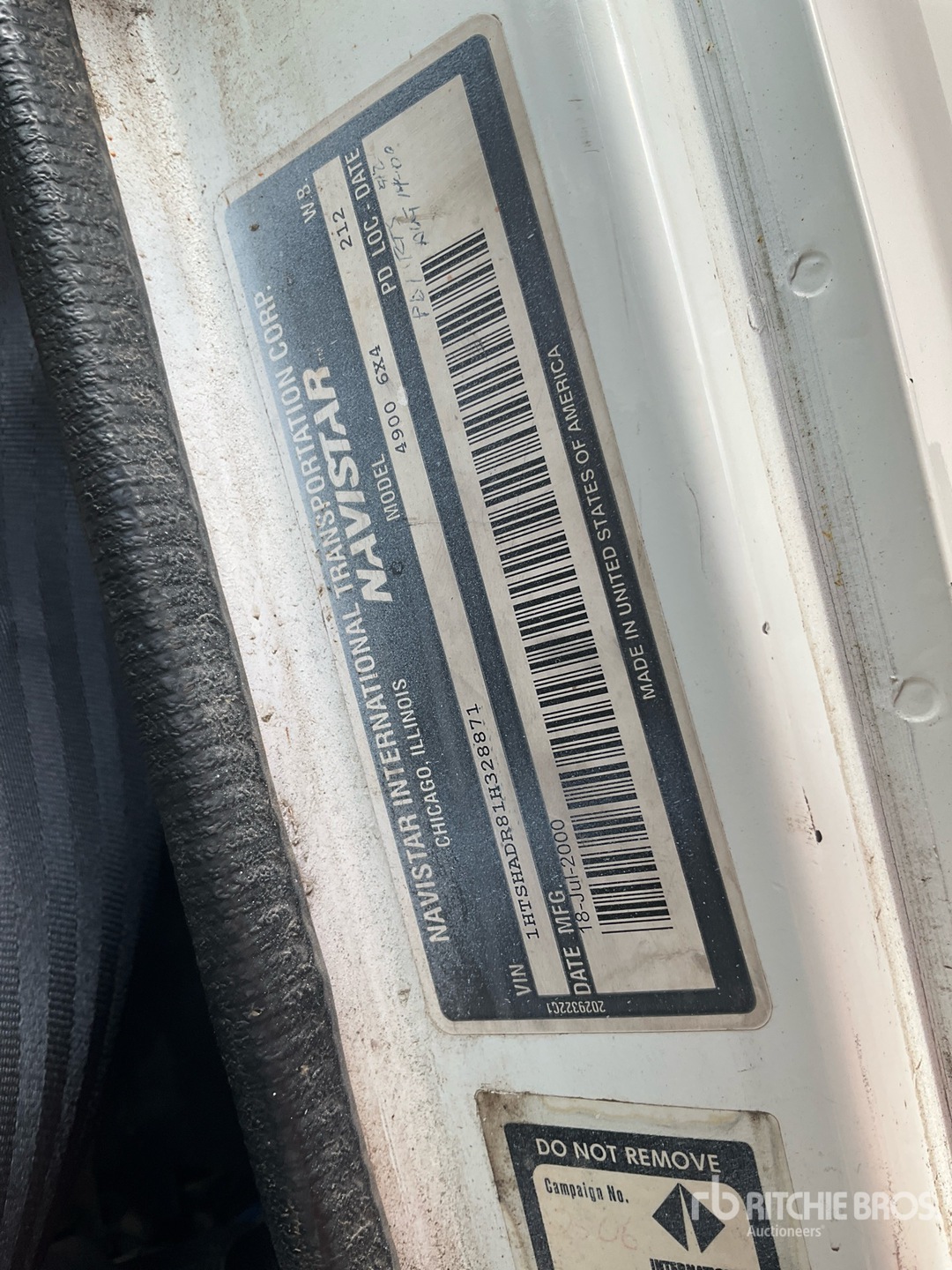 2001 International 4900