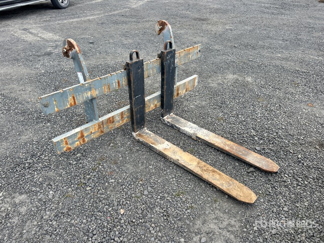 2016 Liebeherr Wheel Loader Forks