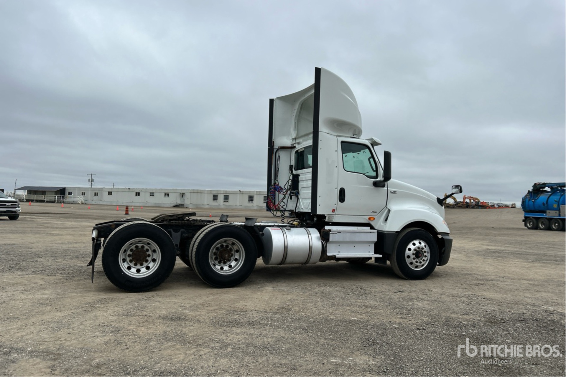 2018 International LT625