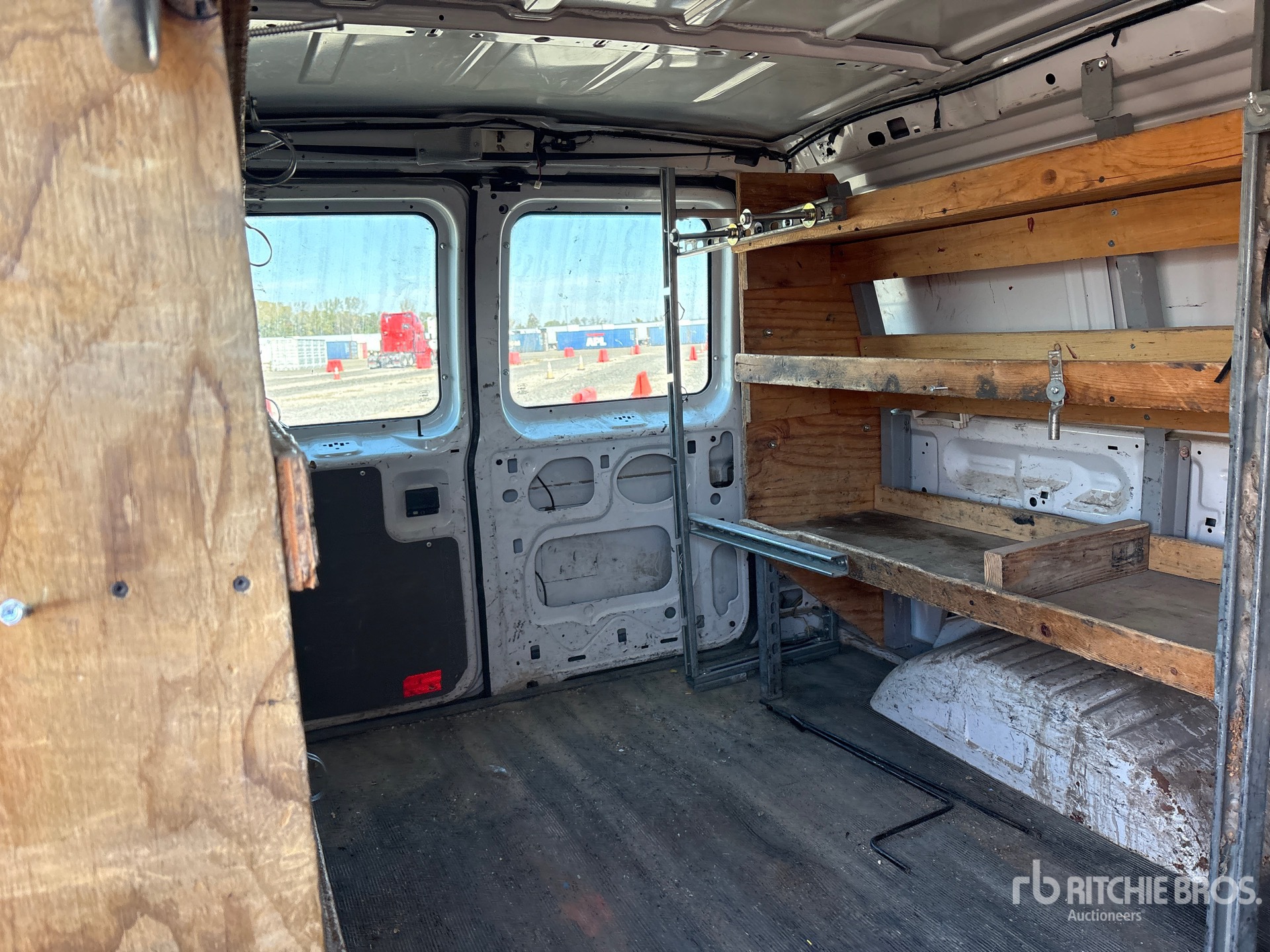 2014 Ford E-250