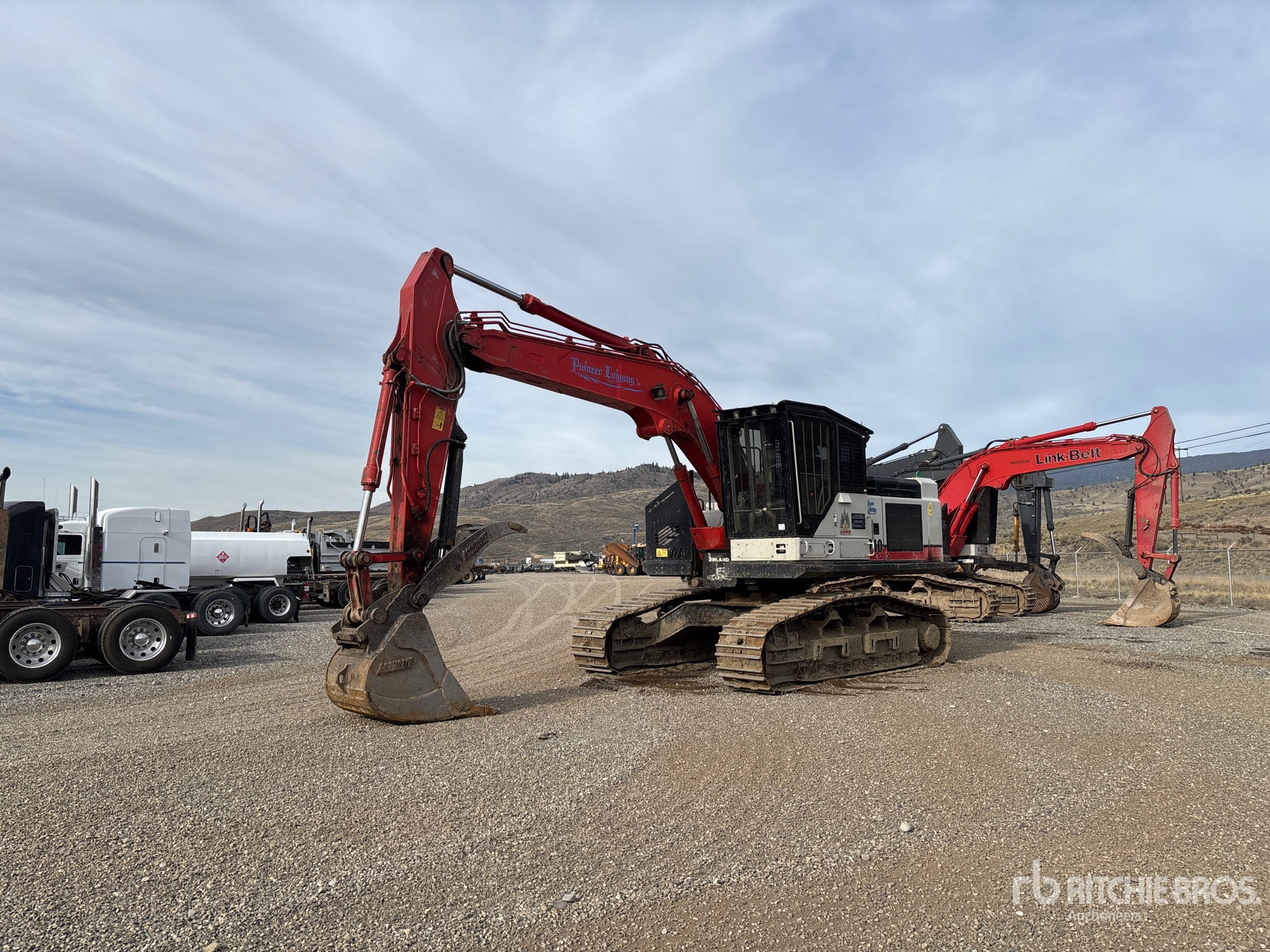 2019 Link-Belt 3740RBN
