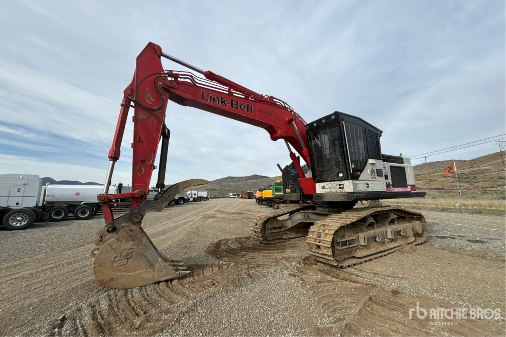 2019 Link-Belt 3740