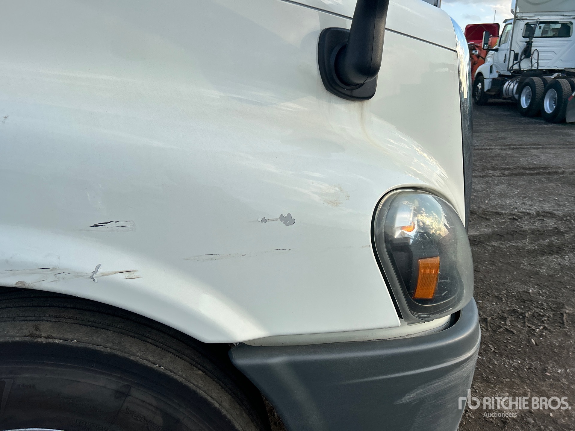 2016 Freightliner CASCADIA 125