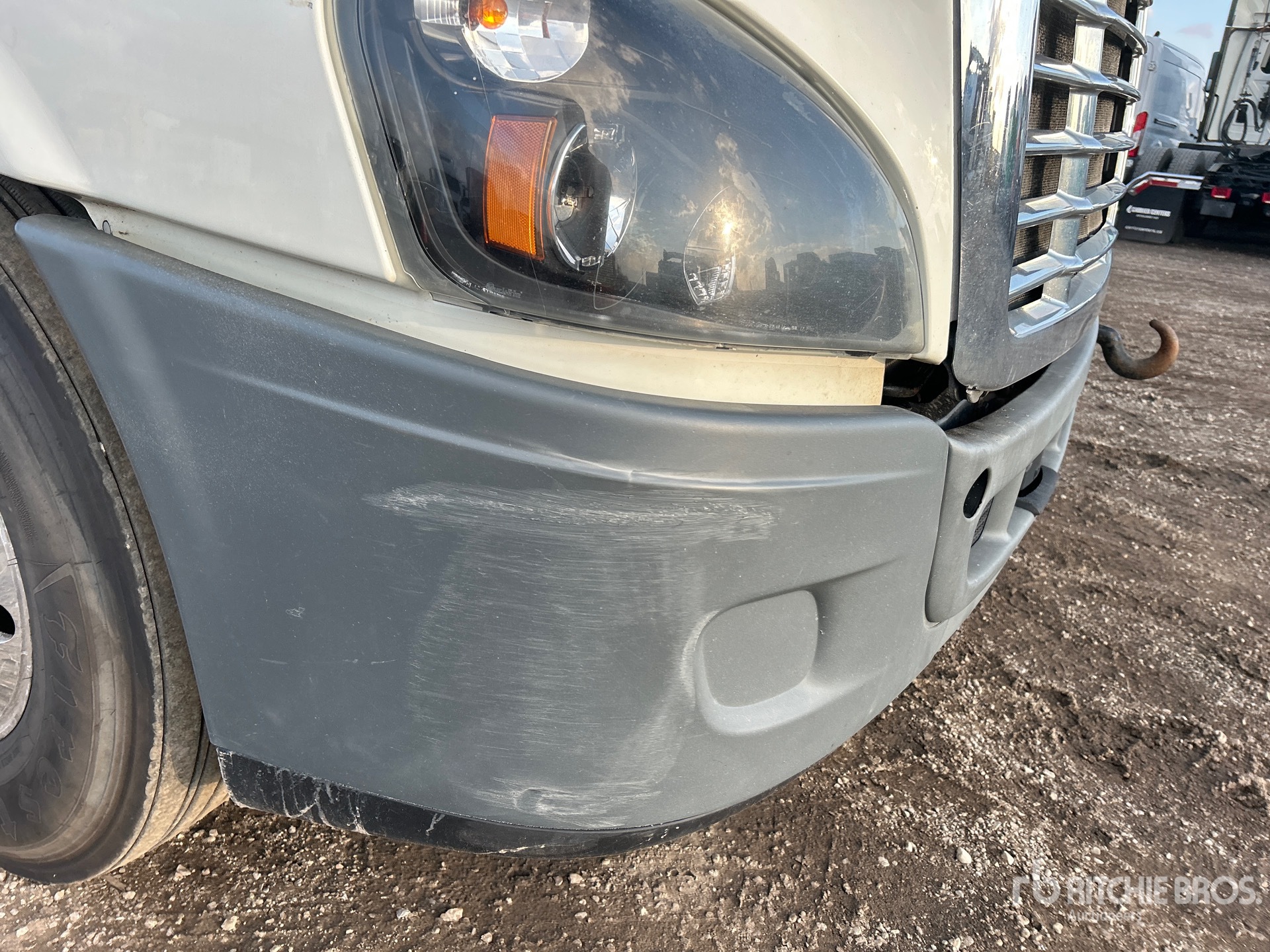 2016 Freightliner CASCADIA 125