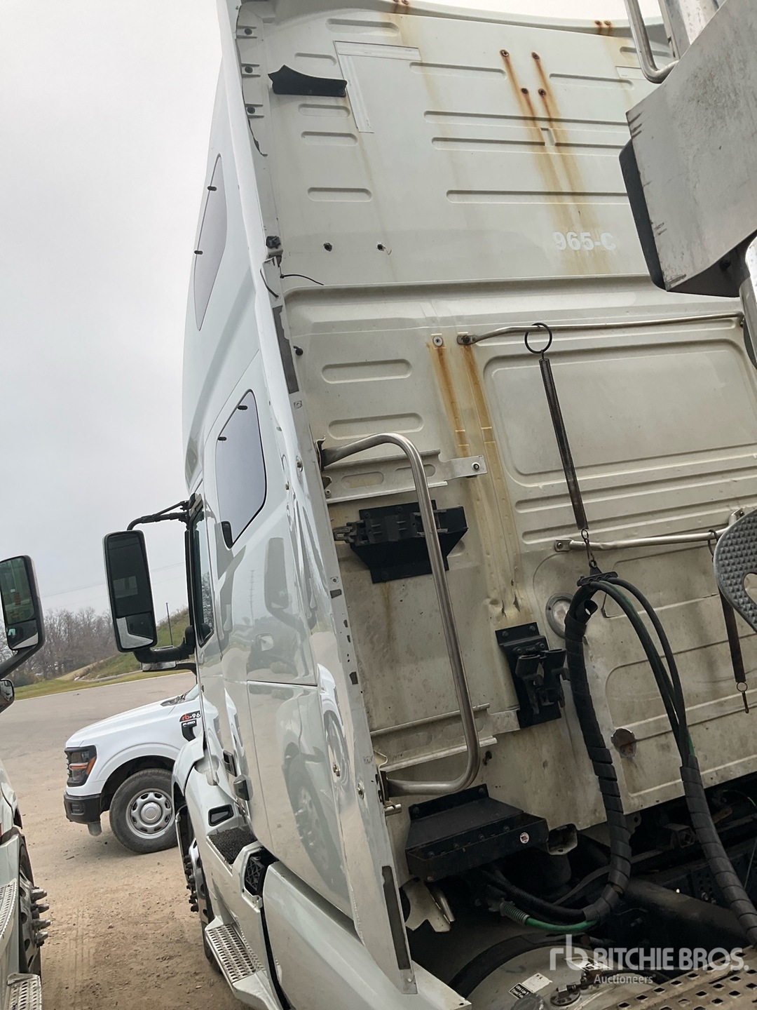 2020 Volvo VNL