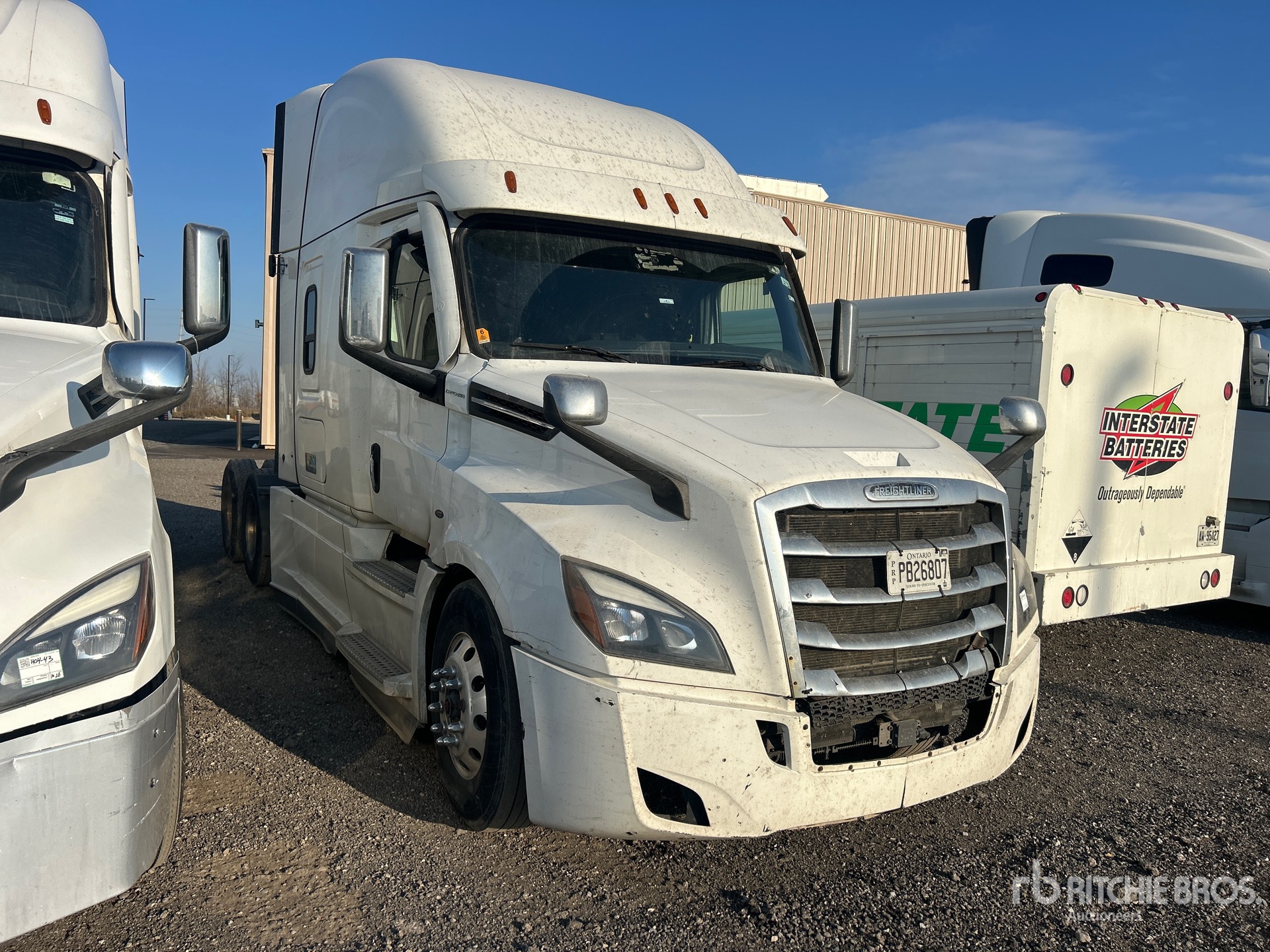 2020 Freightliner CASCADIA 126