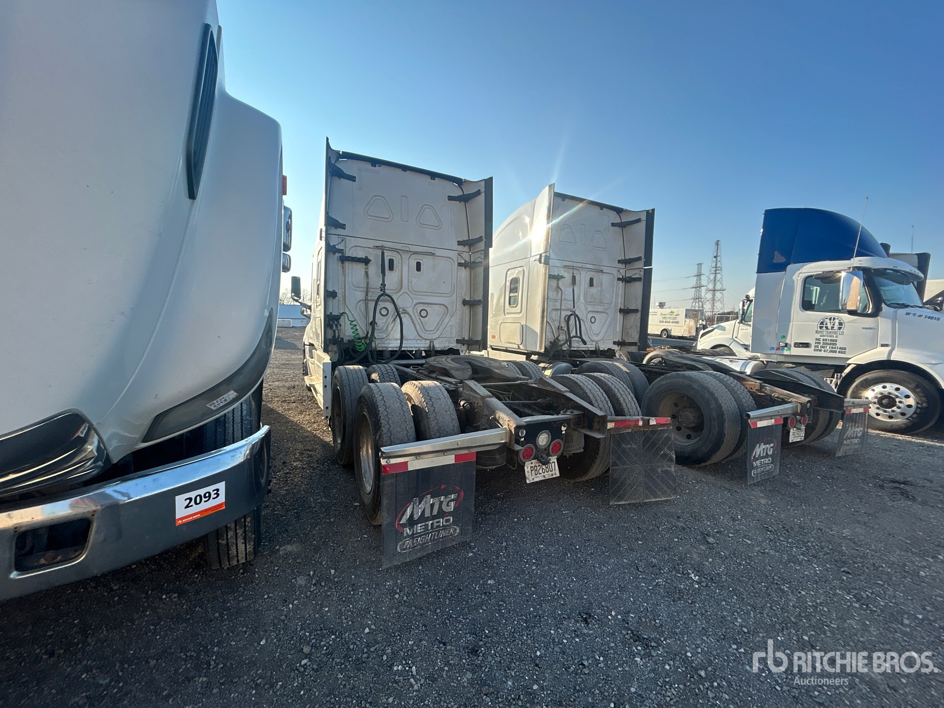 2020 Freightliner CASCADIA 126