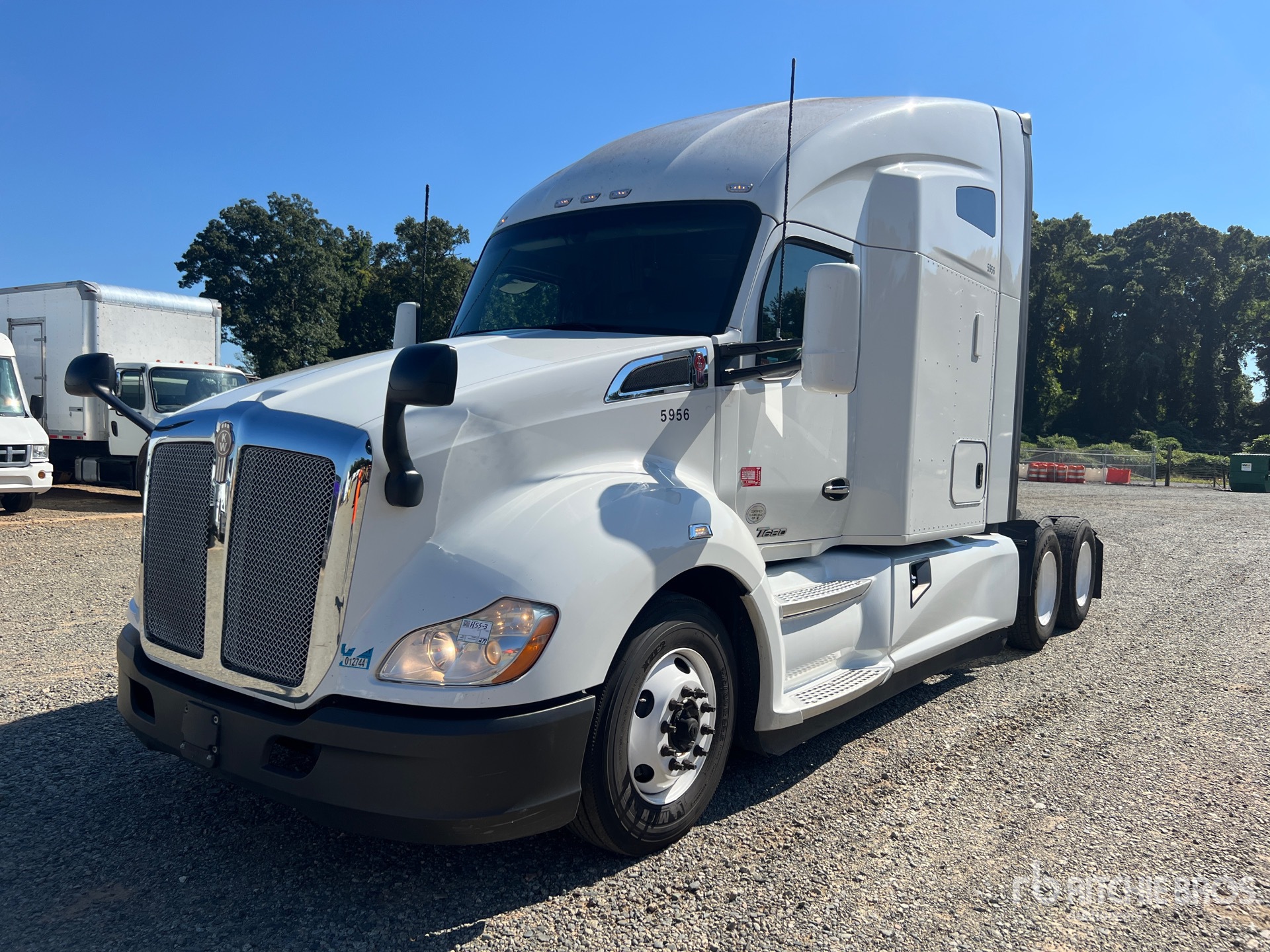 Photo of 2020 Kenworth T680