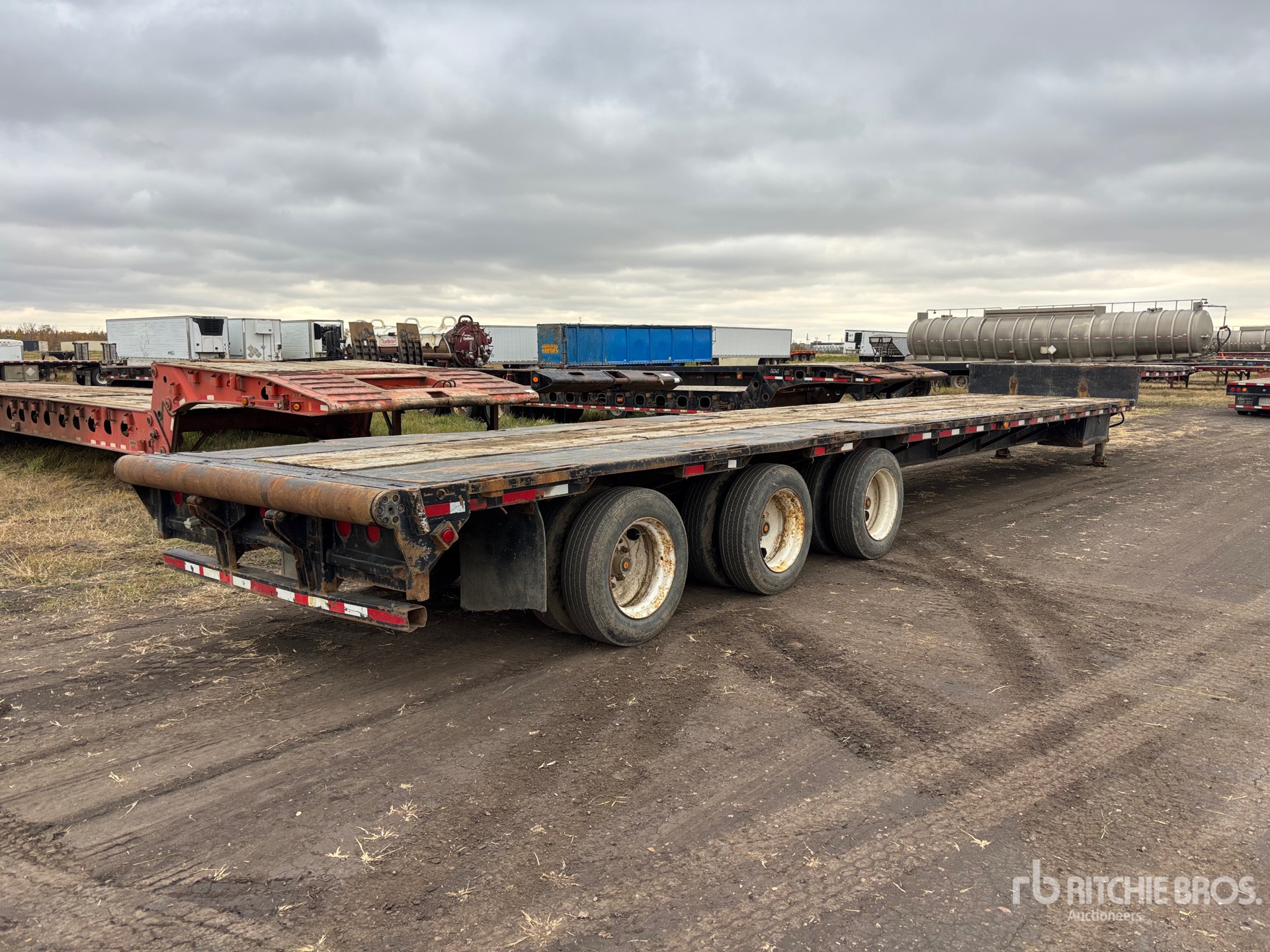 1999 Stoughton 53 FT TRI/A