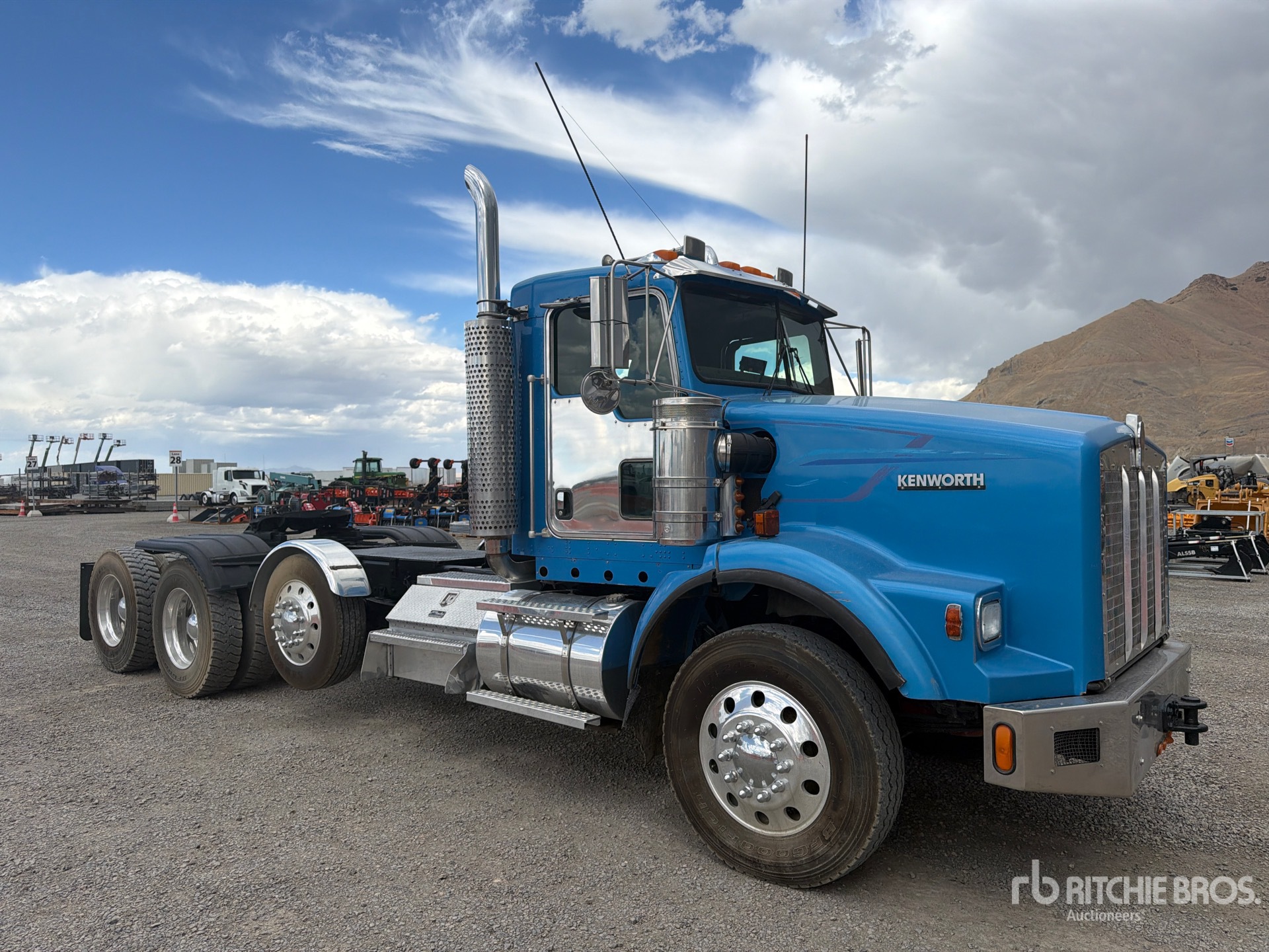 2004 Kenworth T800
