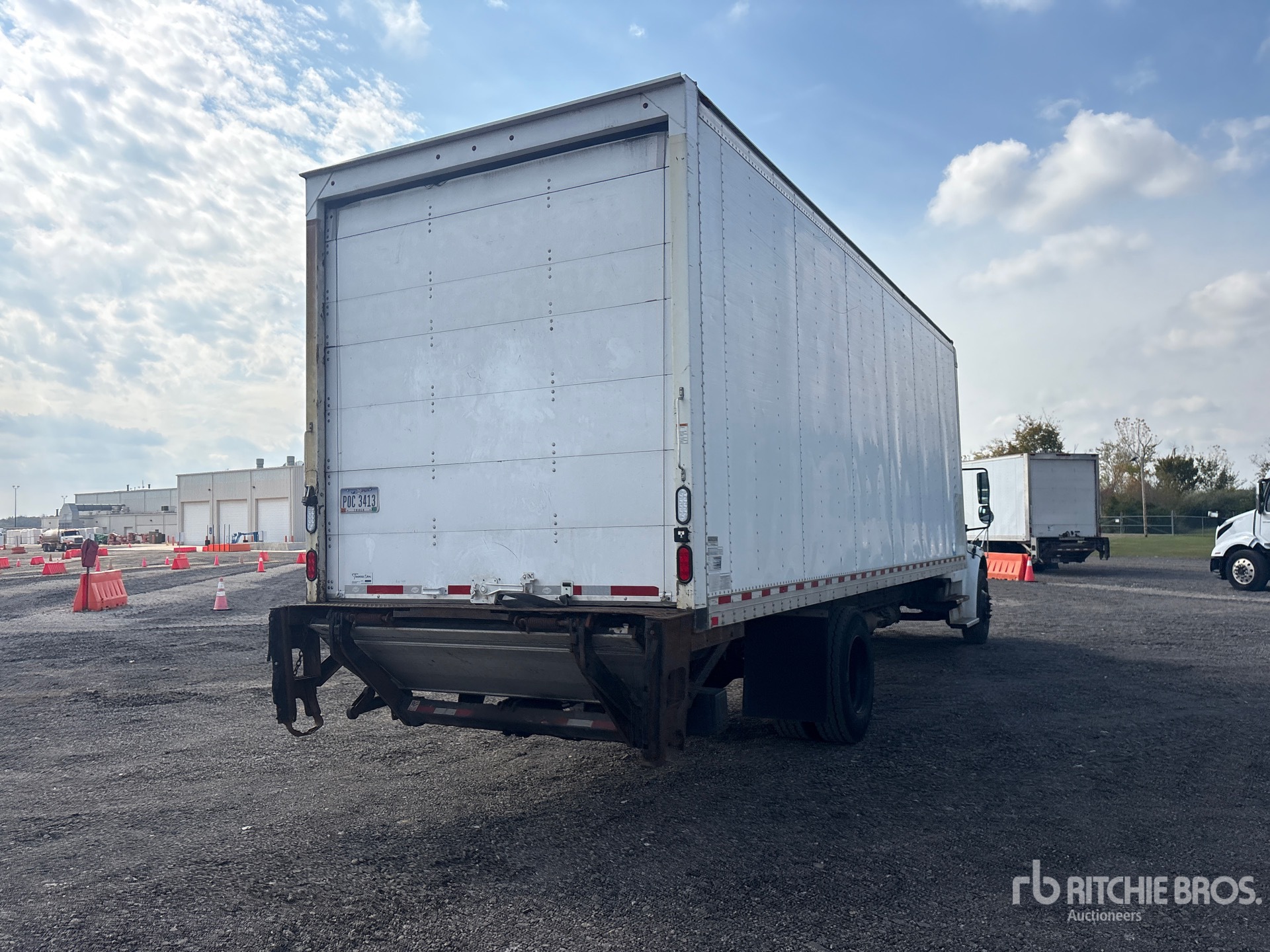 2016 Freightliner M2 106