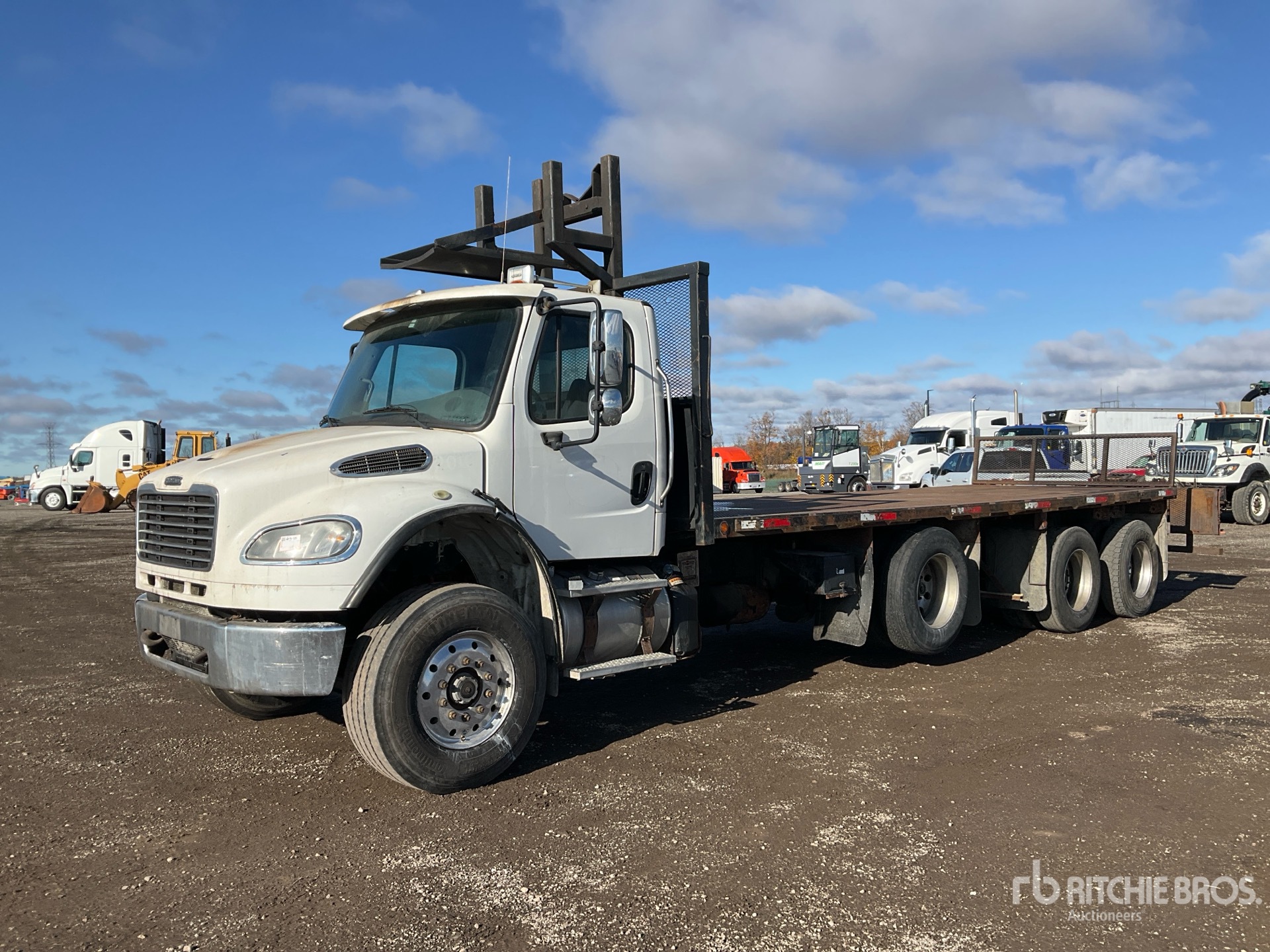 2017 Freightliner M2 106