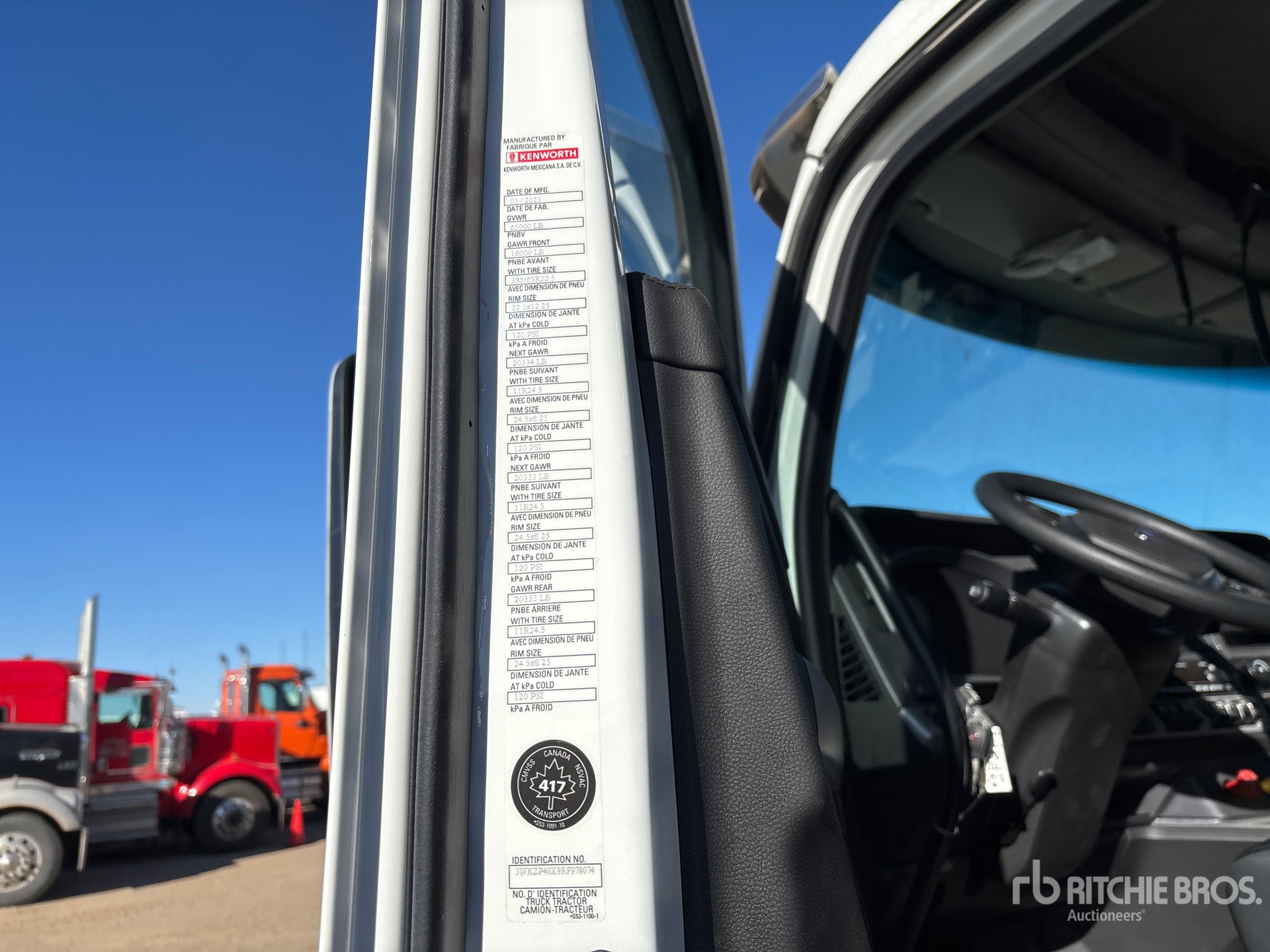 2024 Kenworth T880