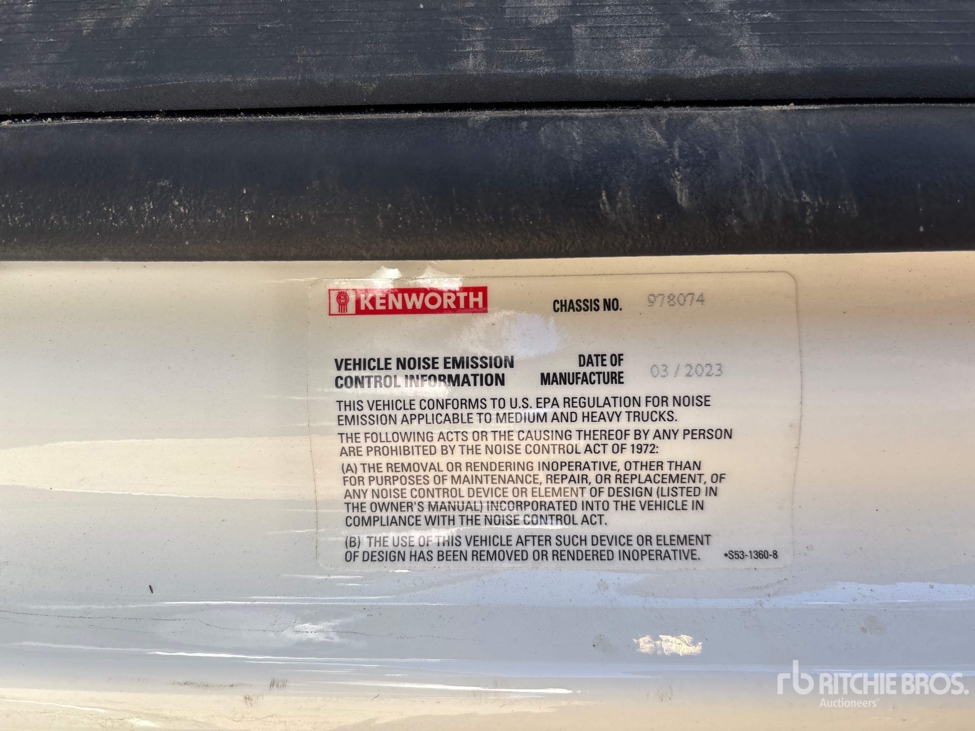 2024 Kenworth T880