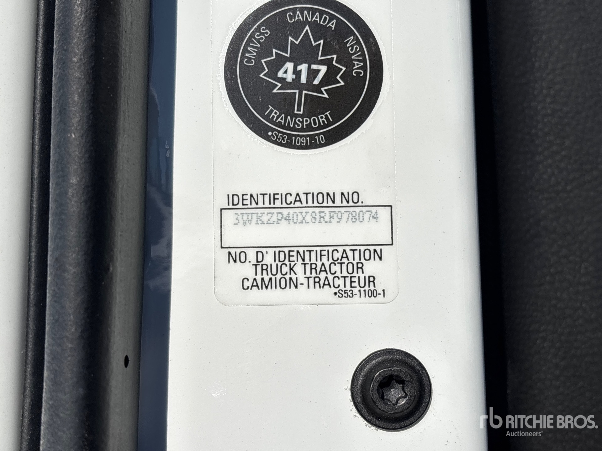 2024 Kenworth T880