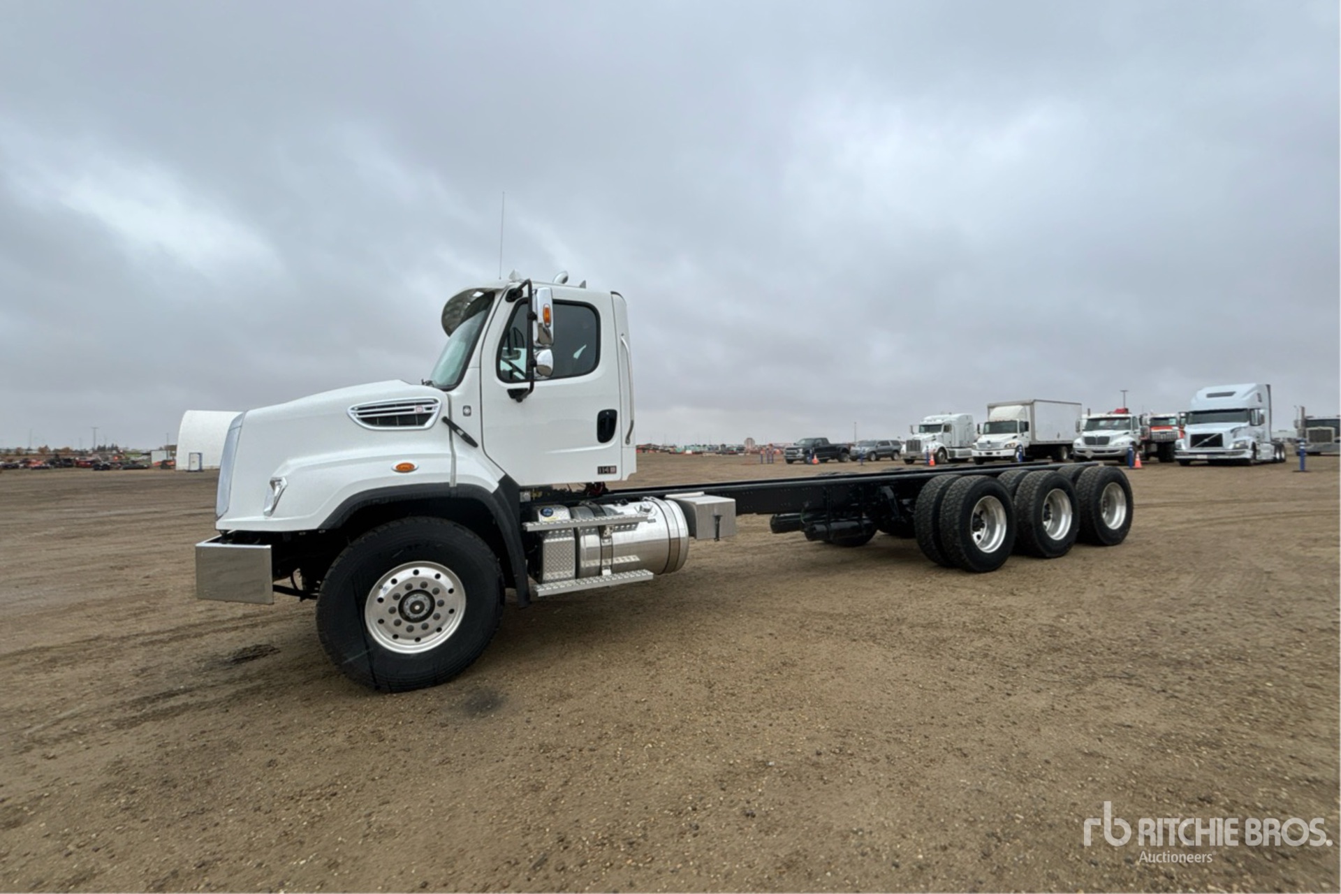 2023 Freightliner 114SD