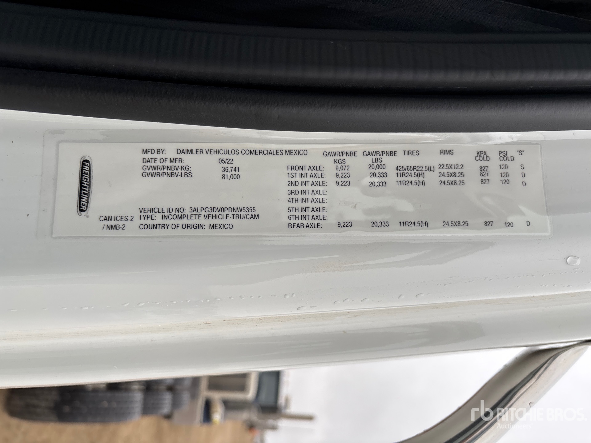 2023 Freightliner 114SD