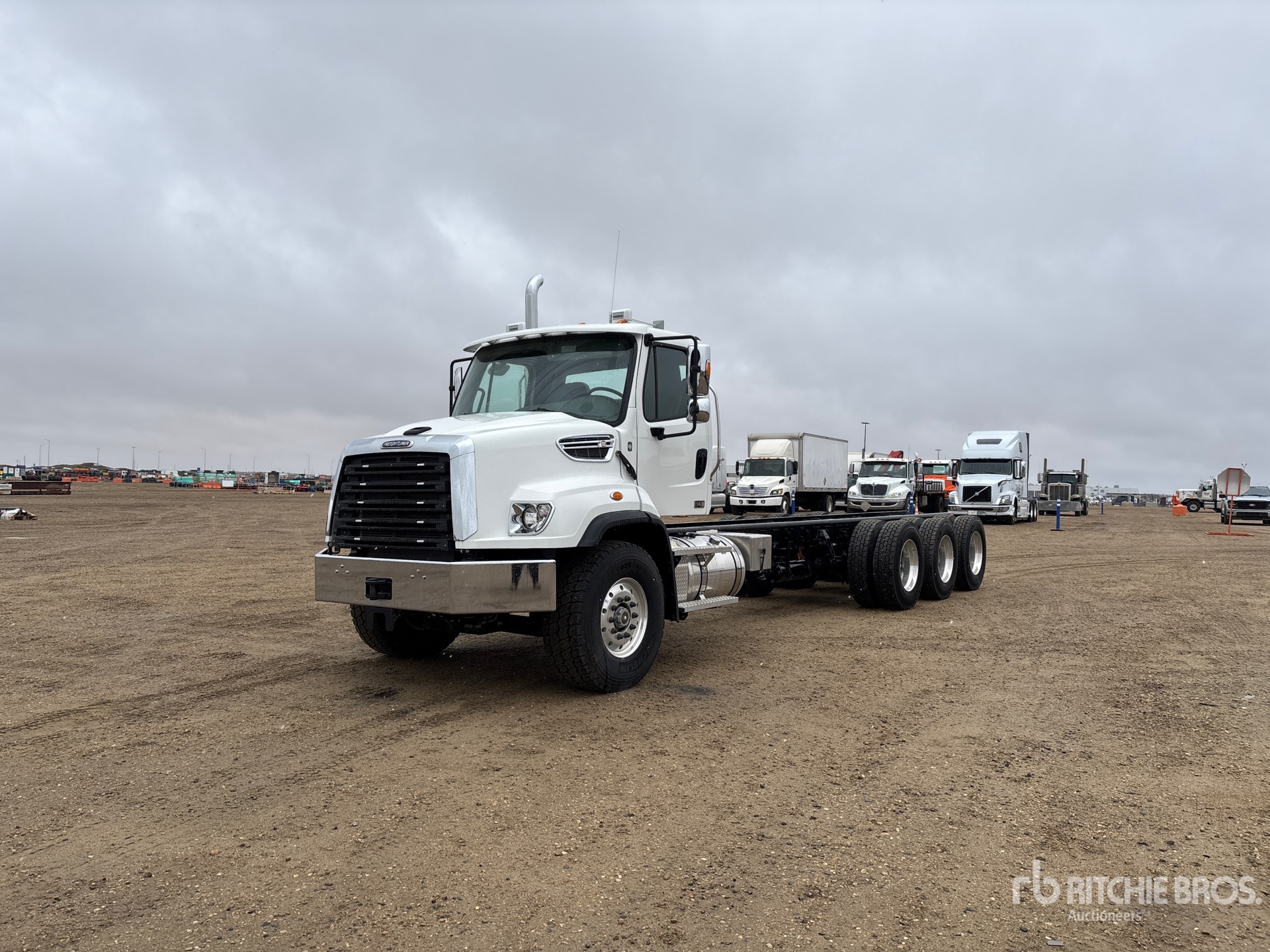 2023 Freightliner 114SD