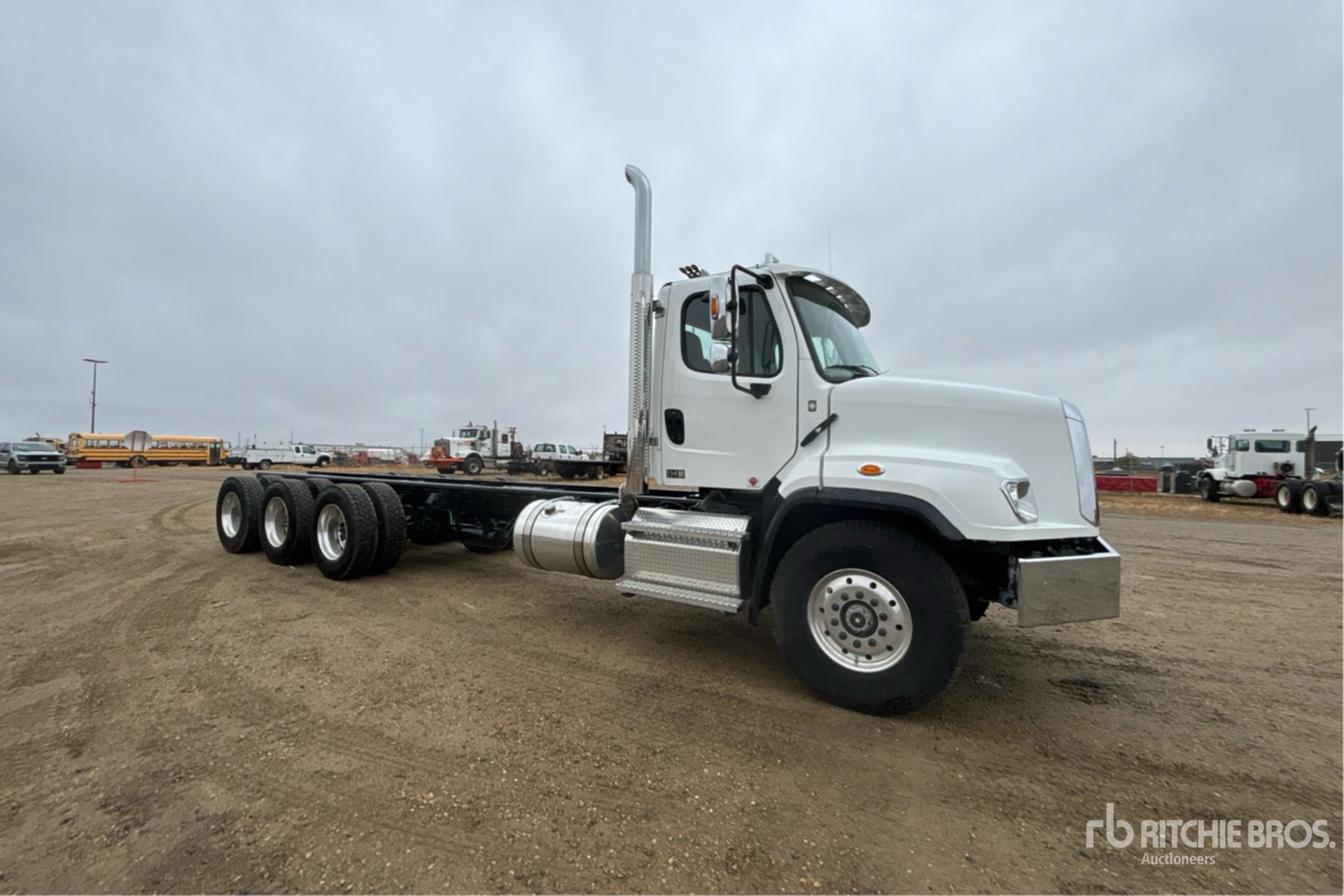 2023 Freightliner 114SD