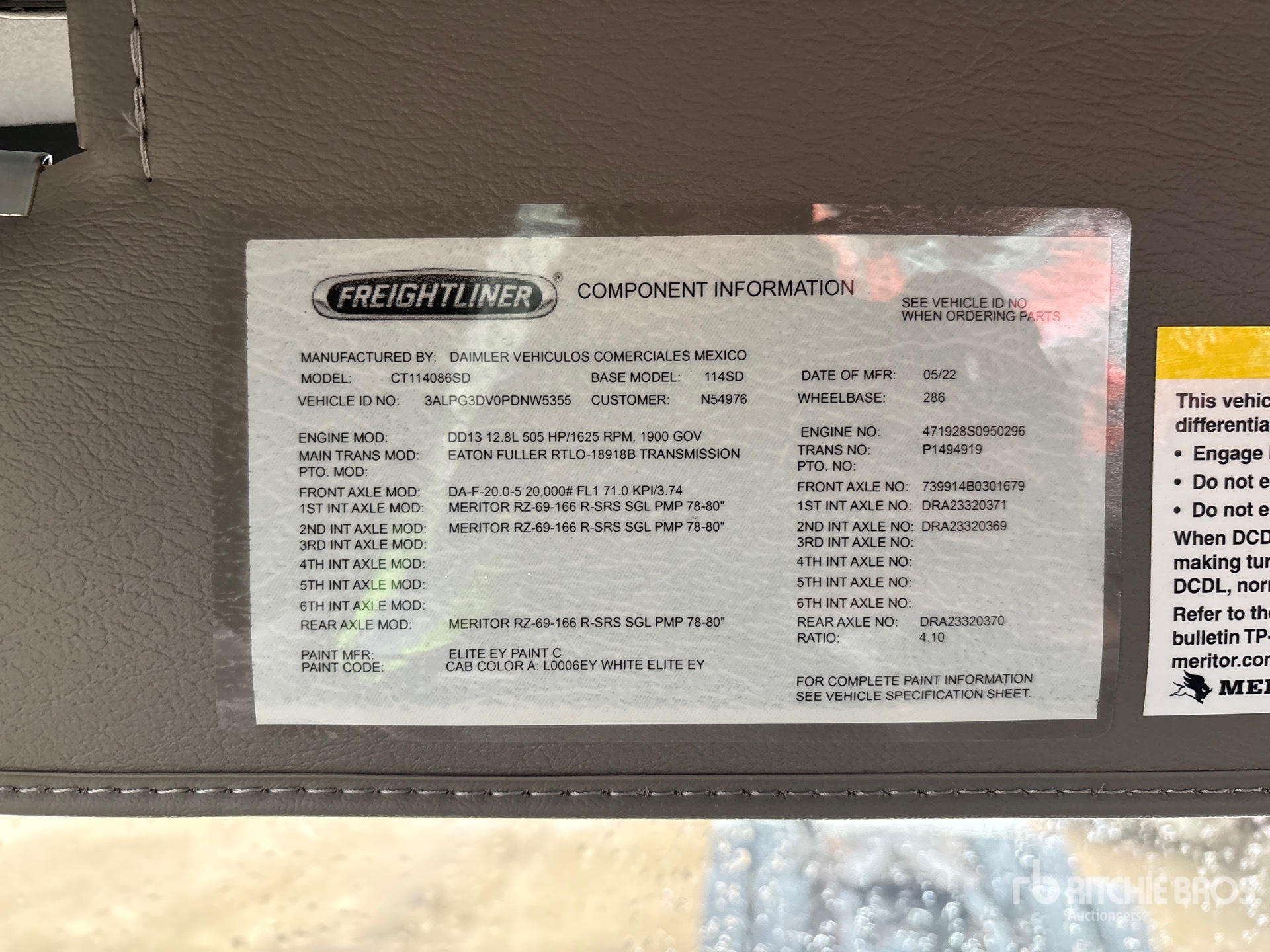 2023 Freightliner 114SD
