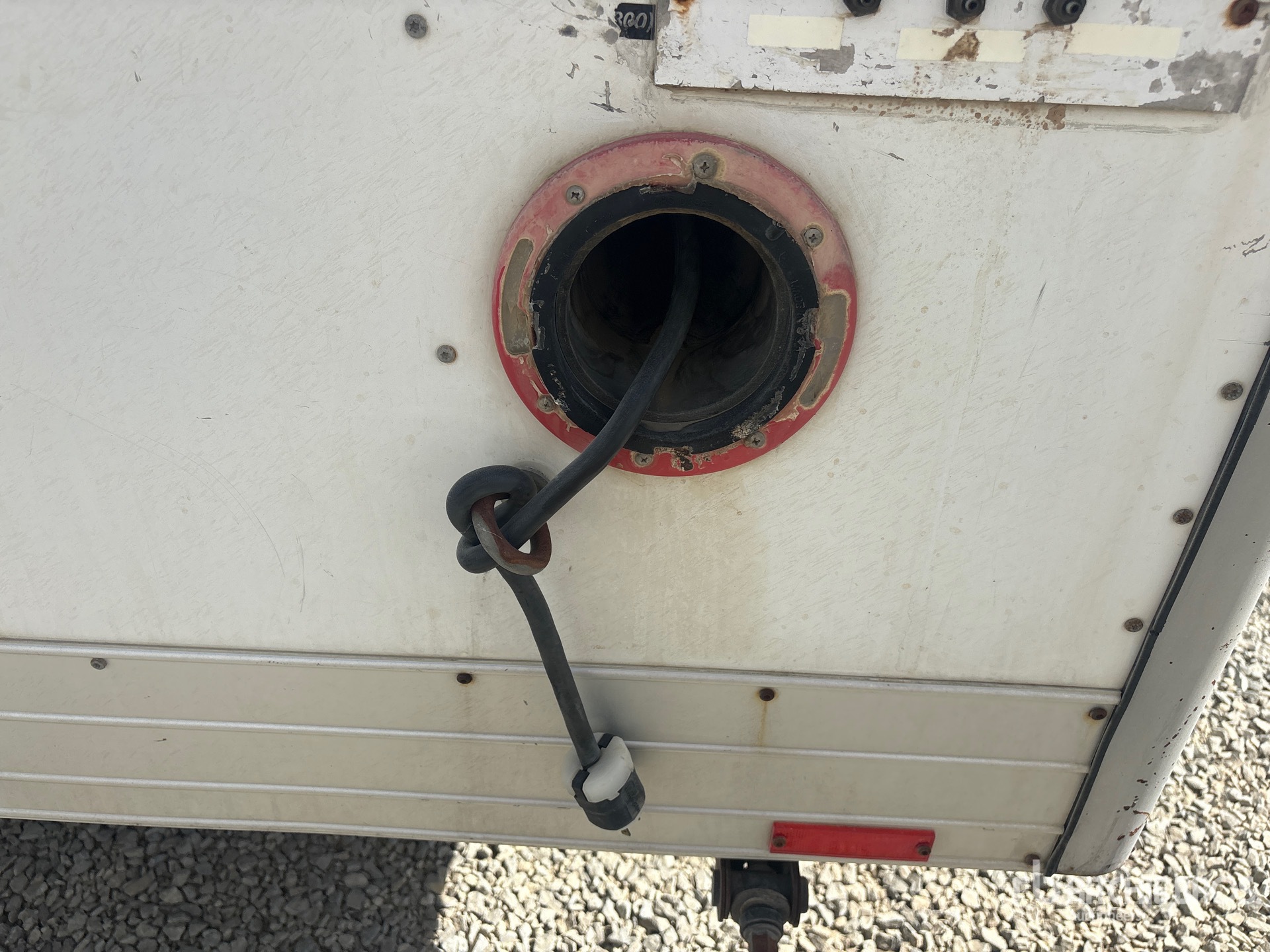 2006 Wells Cargo EW1622