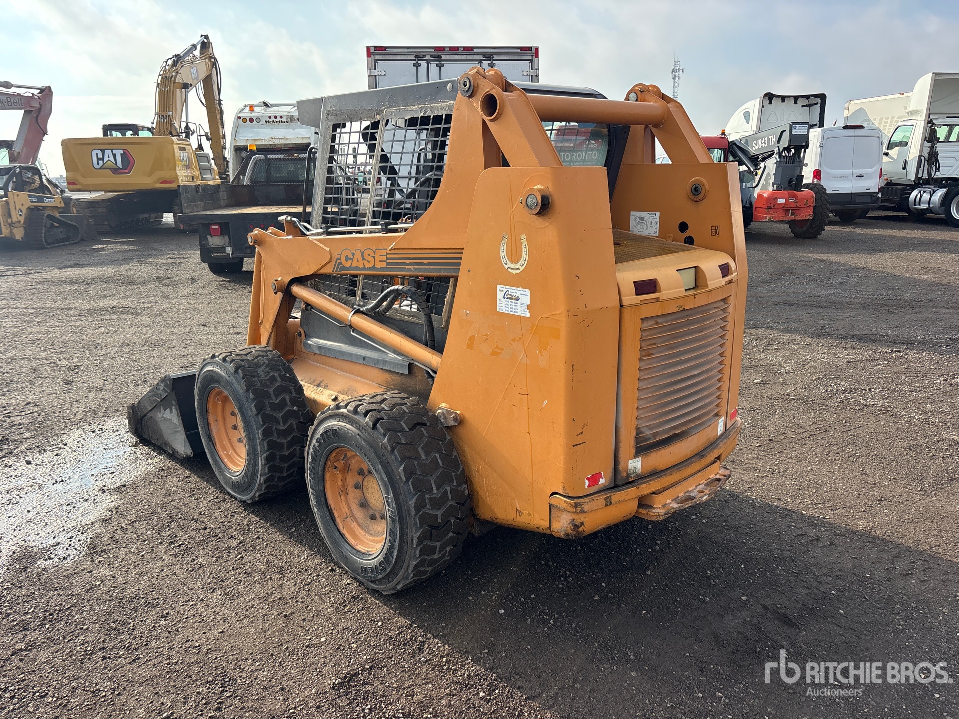 2000 Case 75XT