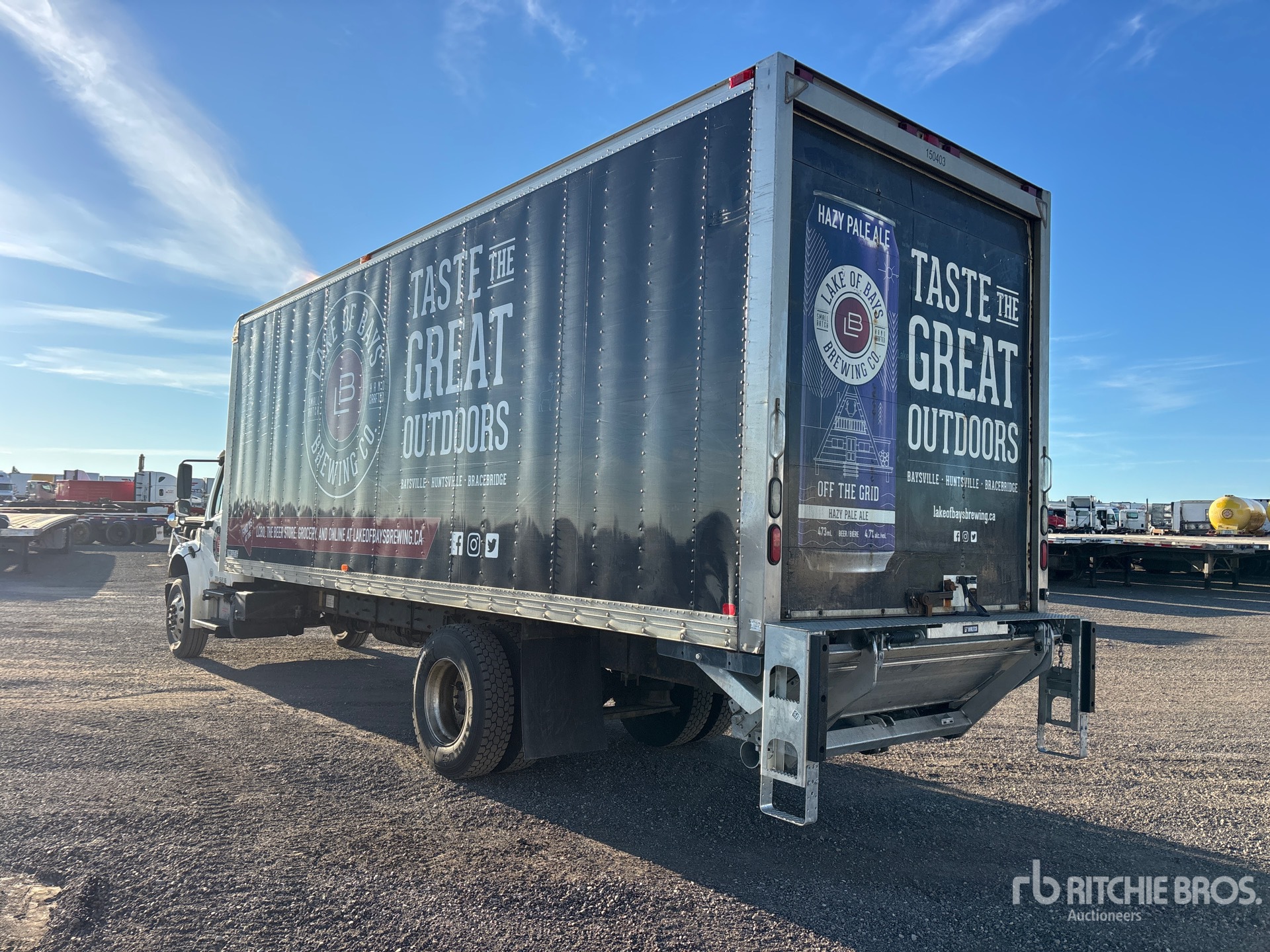 2016 Freightliner M2 106