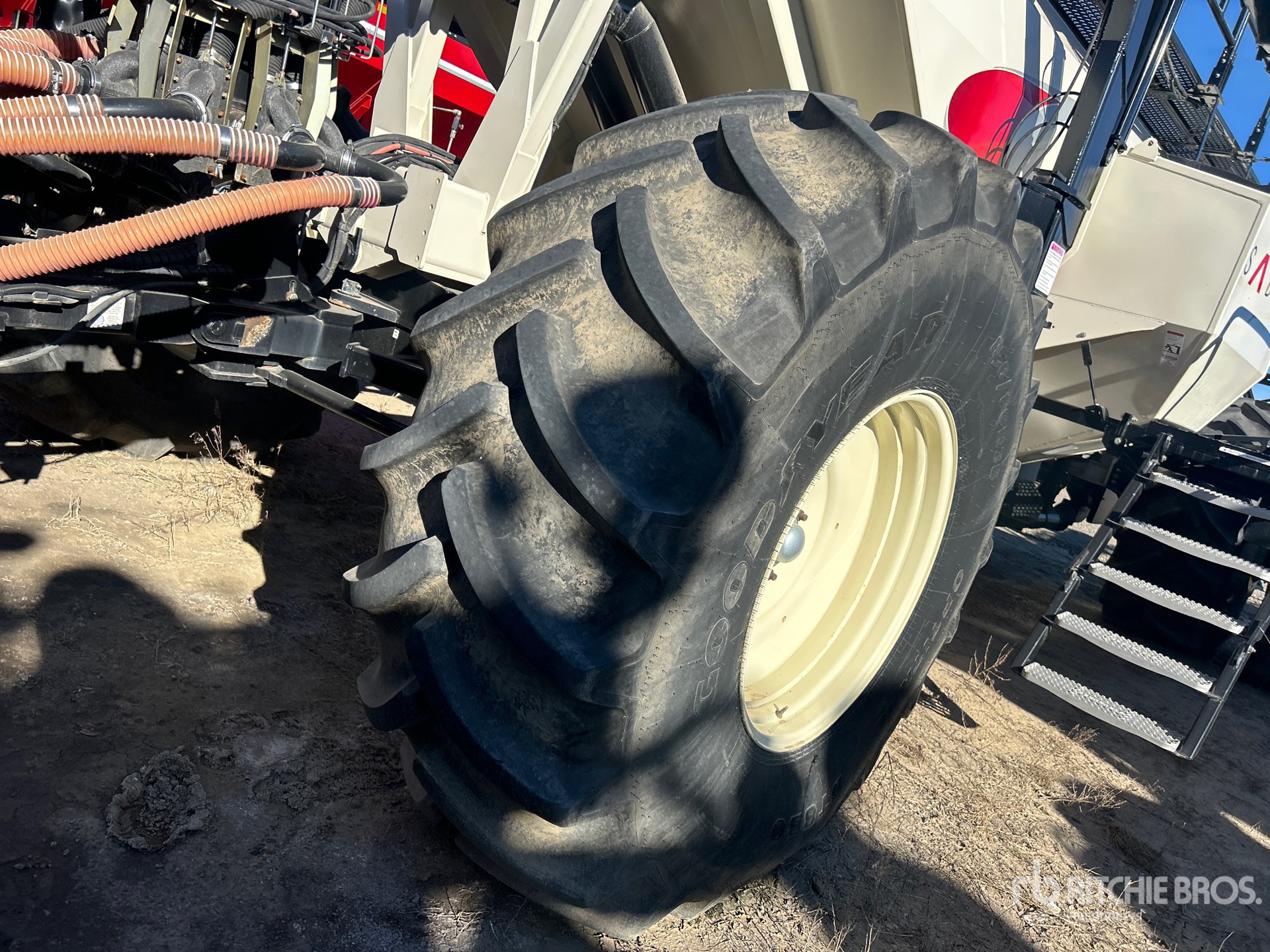 2016 Bourgault 3320
