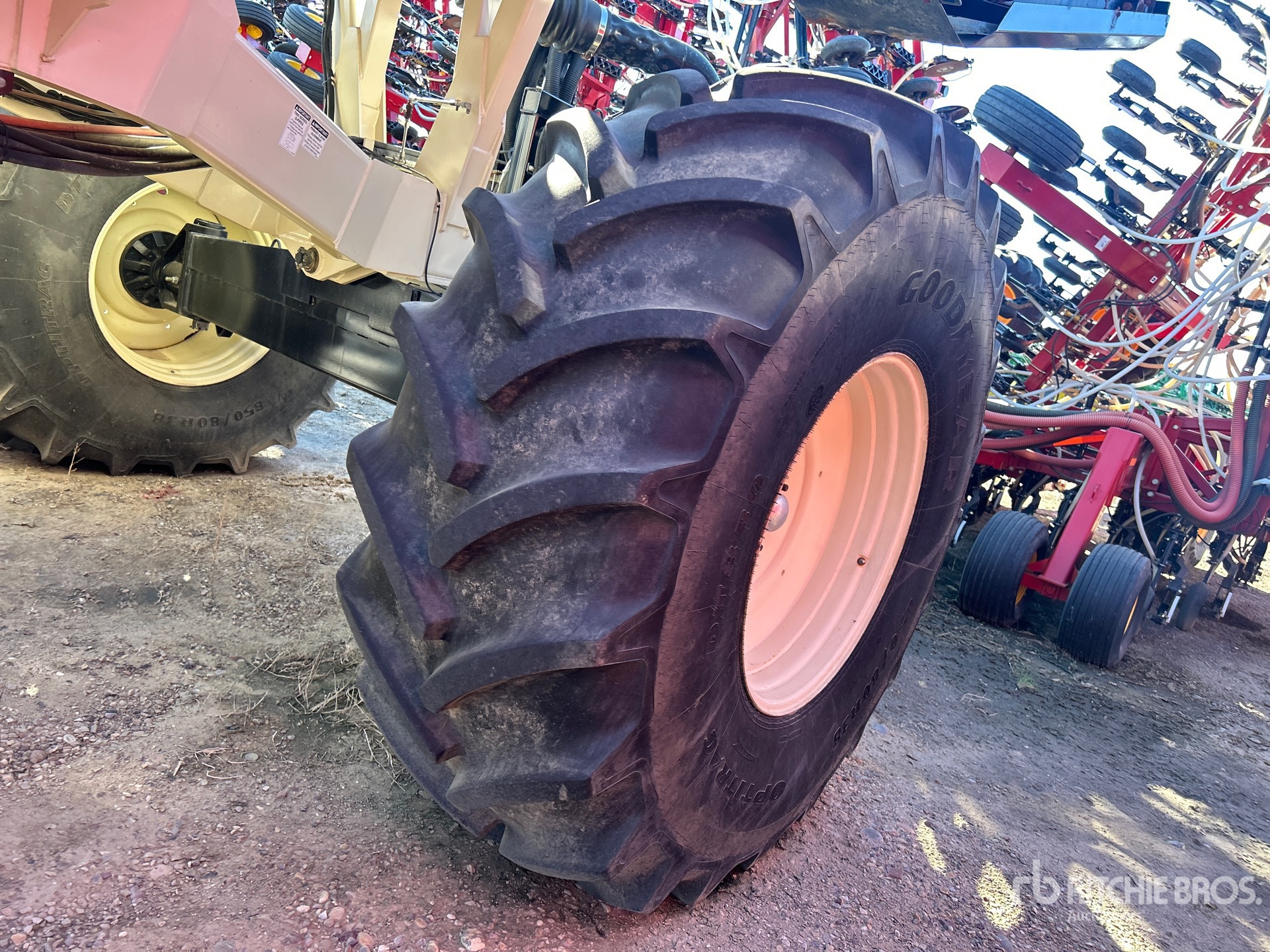 2016 Bourgault 3320