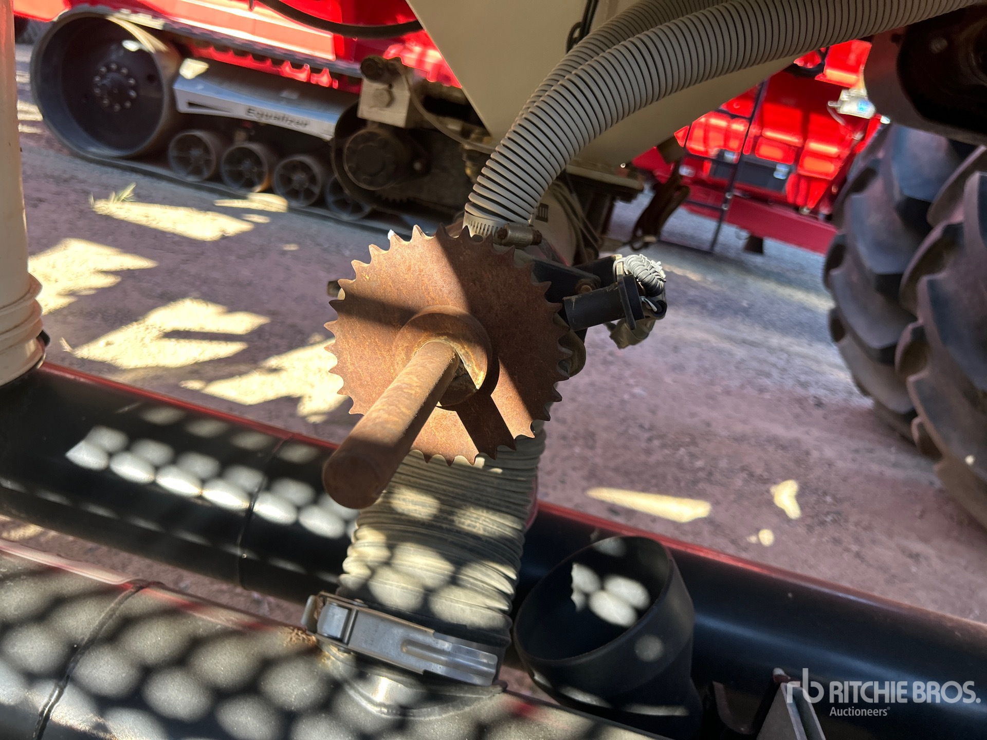 2016 Bourgault 3320