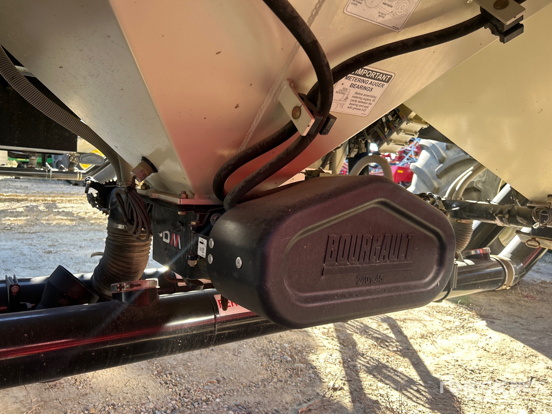 2016 Bourgault 3320