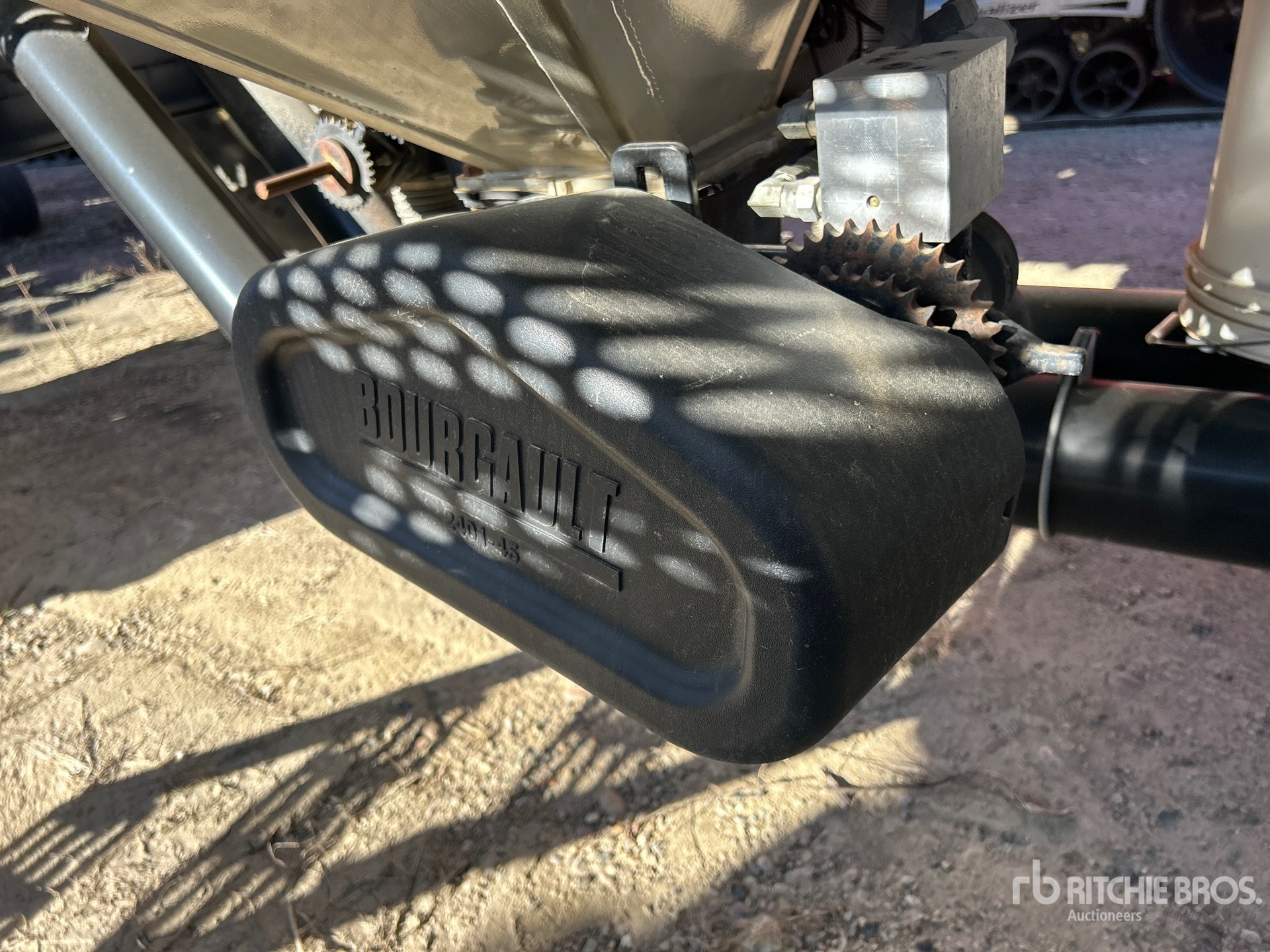 2016 Bourgault 3320