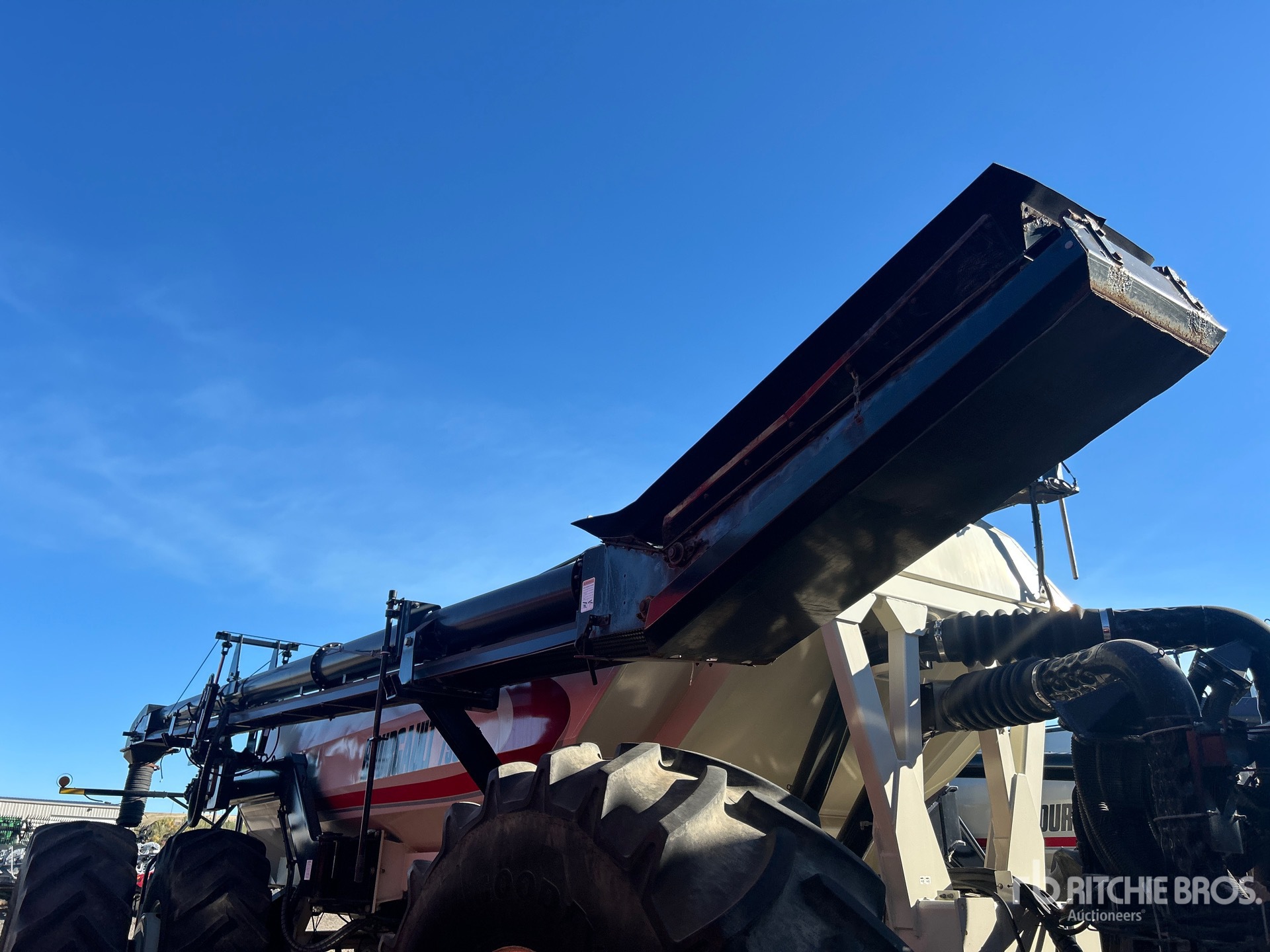 2016 Bourgault 3320