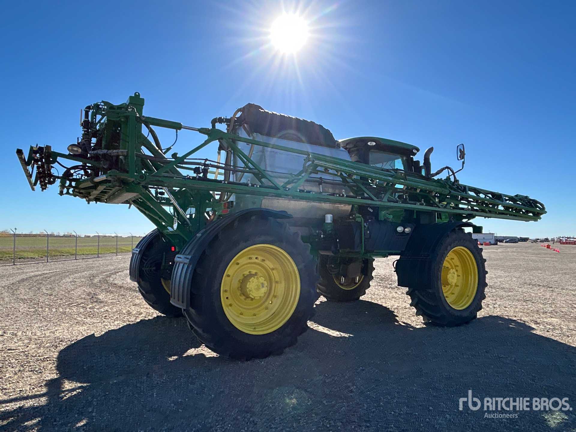 2018 John Deere R4045